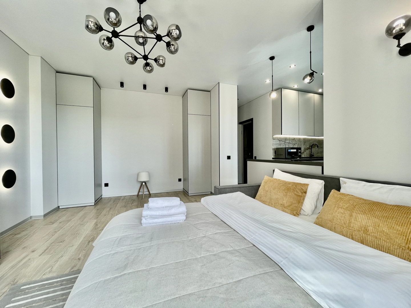 Апартаменты 1-комнатные HomeApart пр-т Независимости, 88