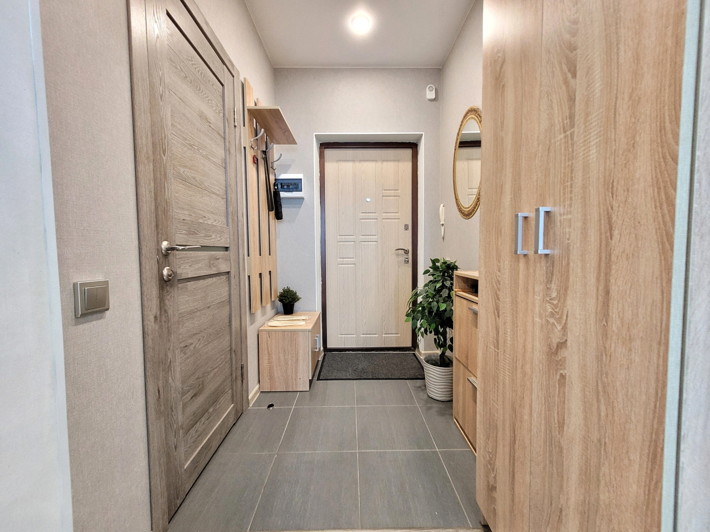 Апартаменты у ТЦ Кристалл