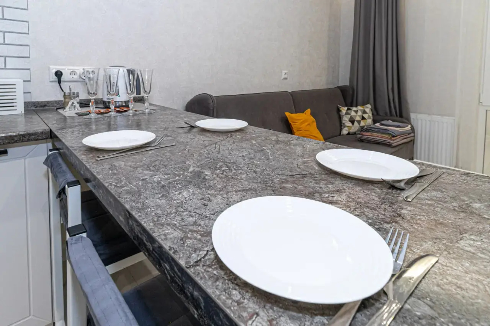 Апартаменты Дизайнерская 2-ком в ЖК Любимово