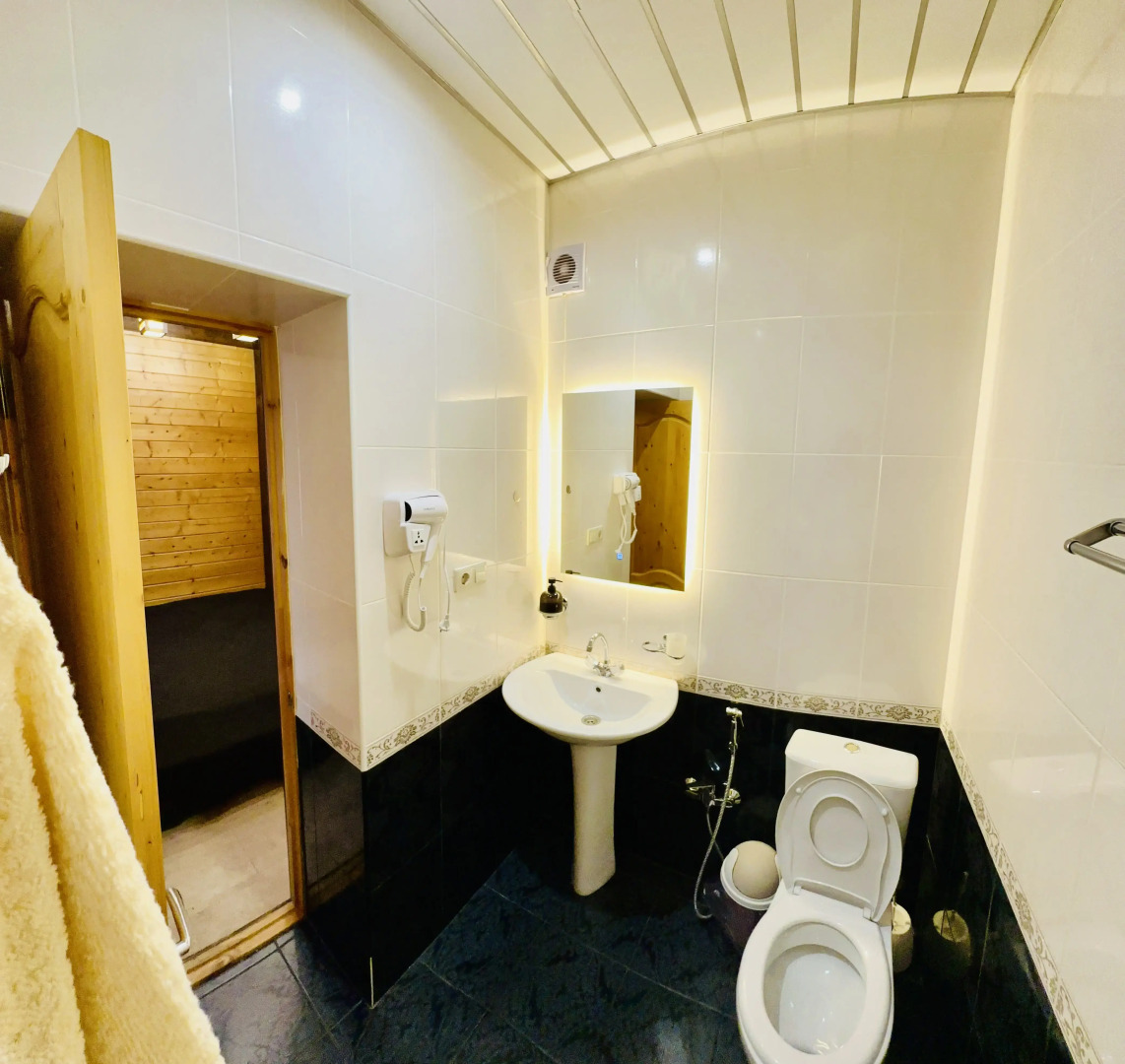 Квартира на Аланской, 25 "Трехкомнатные"