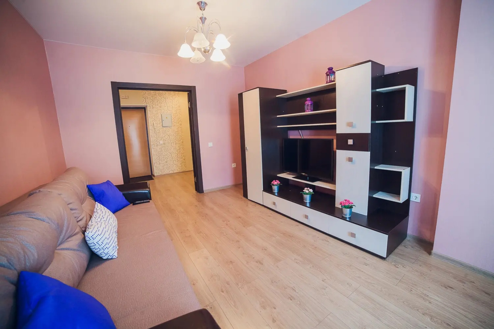 Апартаменты Октябрьской Революции 23 А