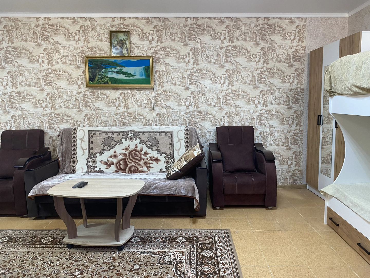 Гостевой Дом Holiday Home