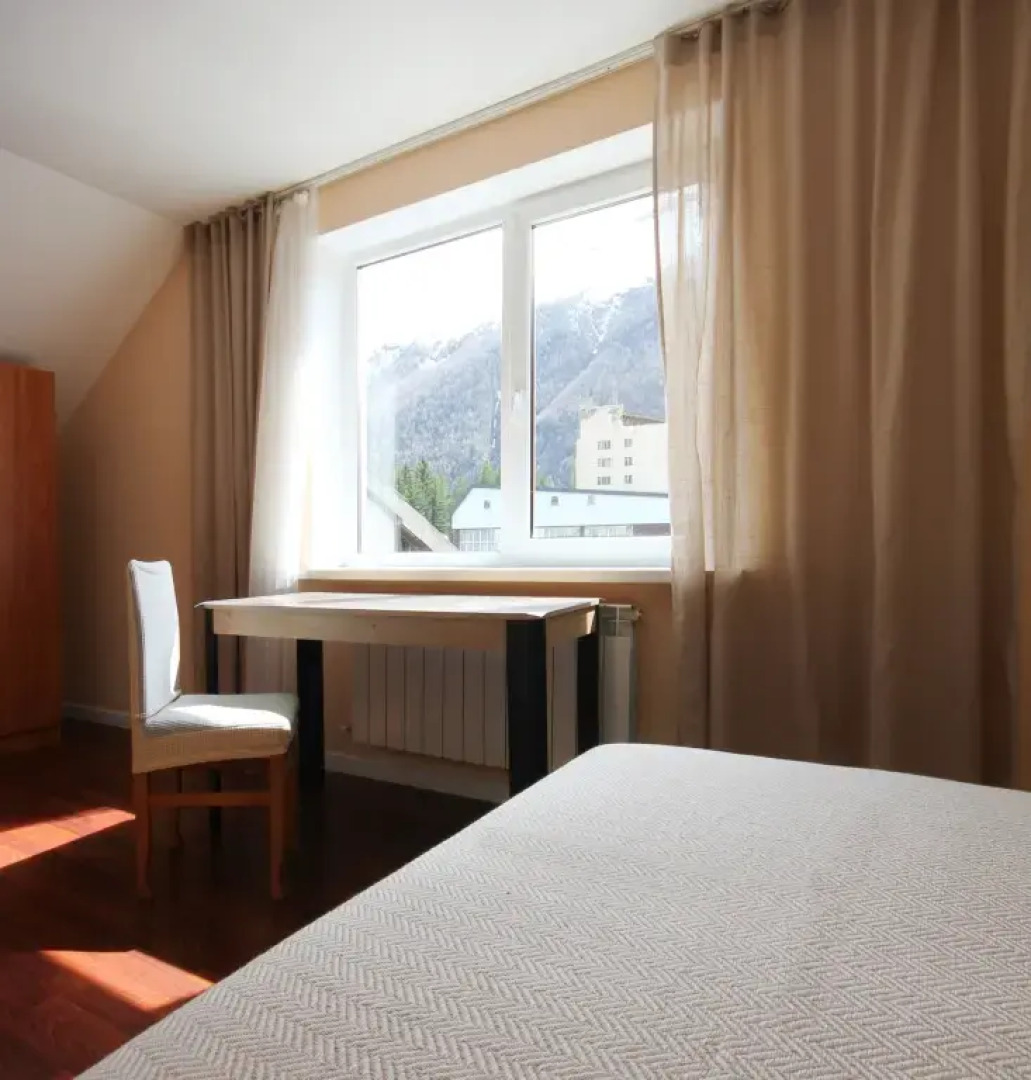 Коттедж Семейный Восьмиместный в Терсколе от Квартирукинг