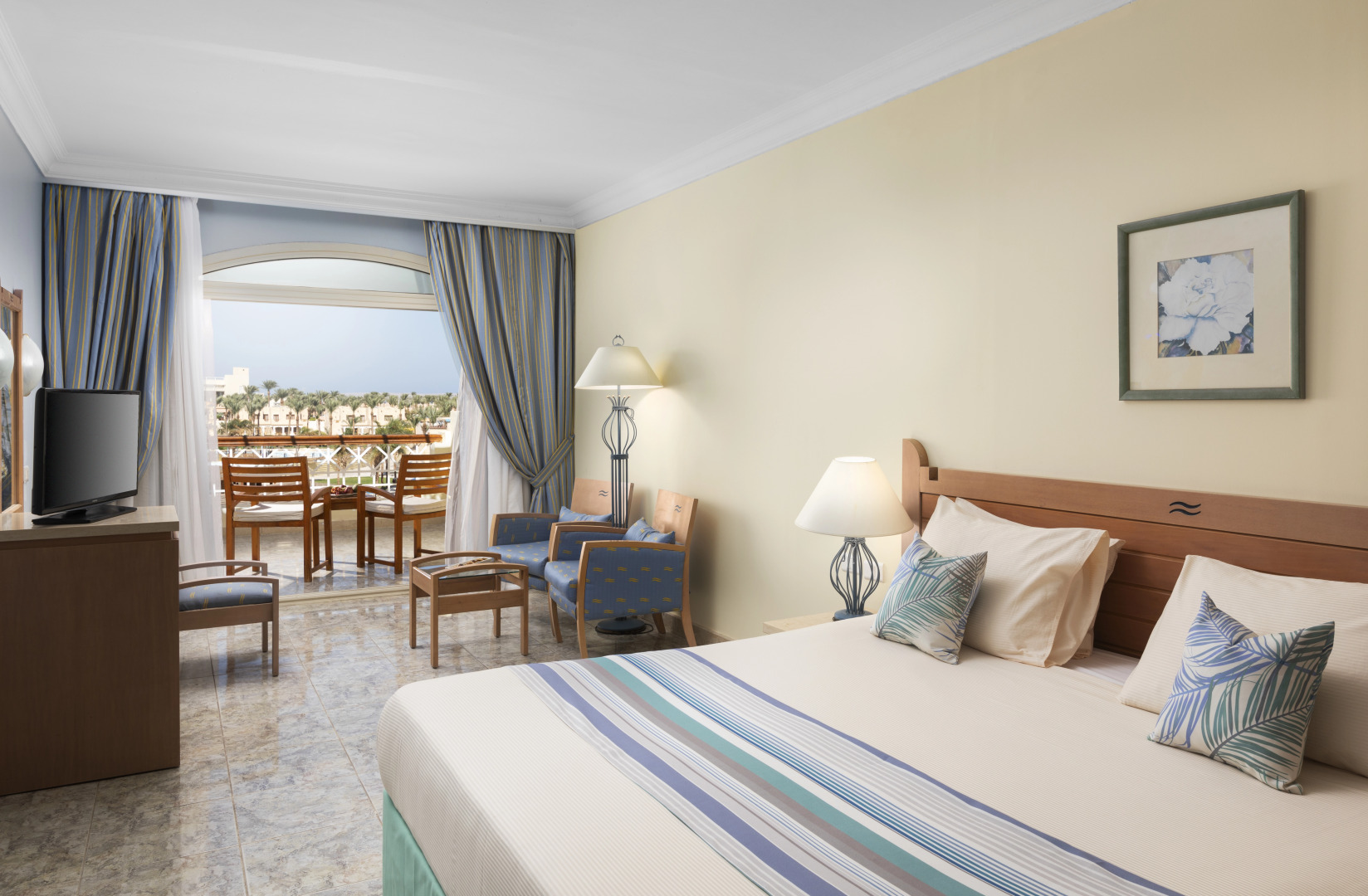 Royal Lagoons Resort & Aqua Park Families and Couples ONLY