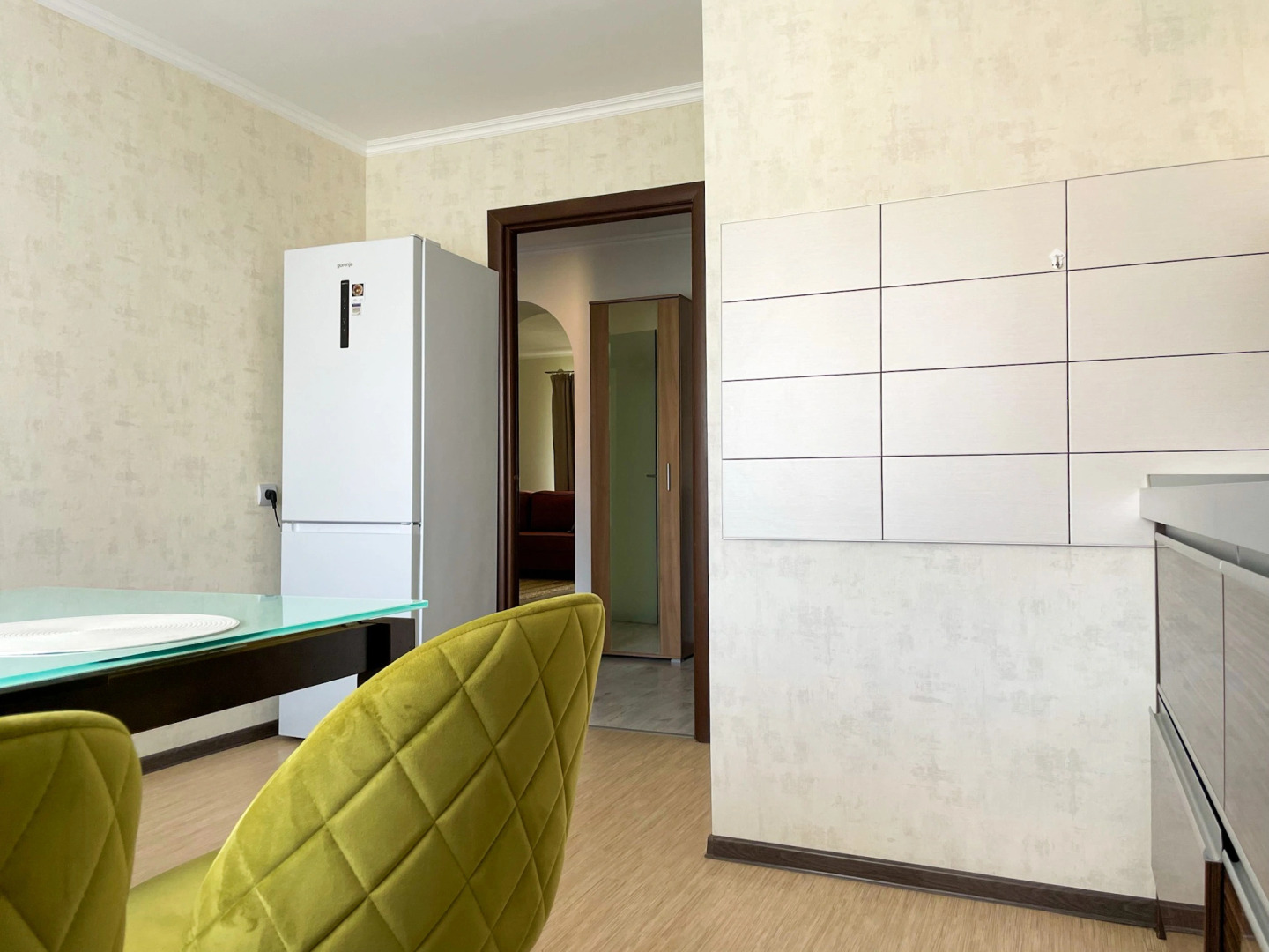 Двухкомнатные апартаменты Pro.apartment на Брамса