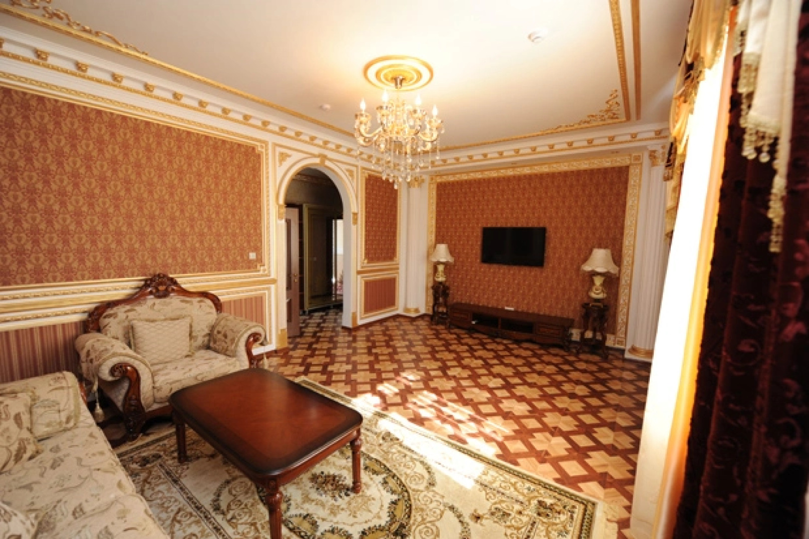 Отель Эдельвейс