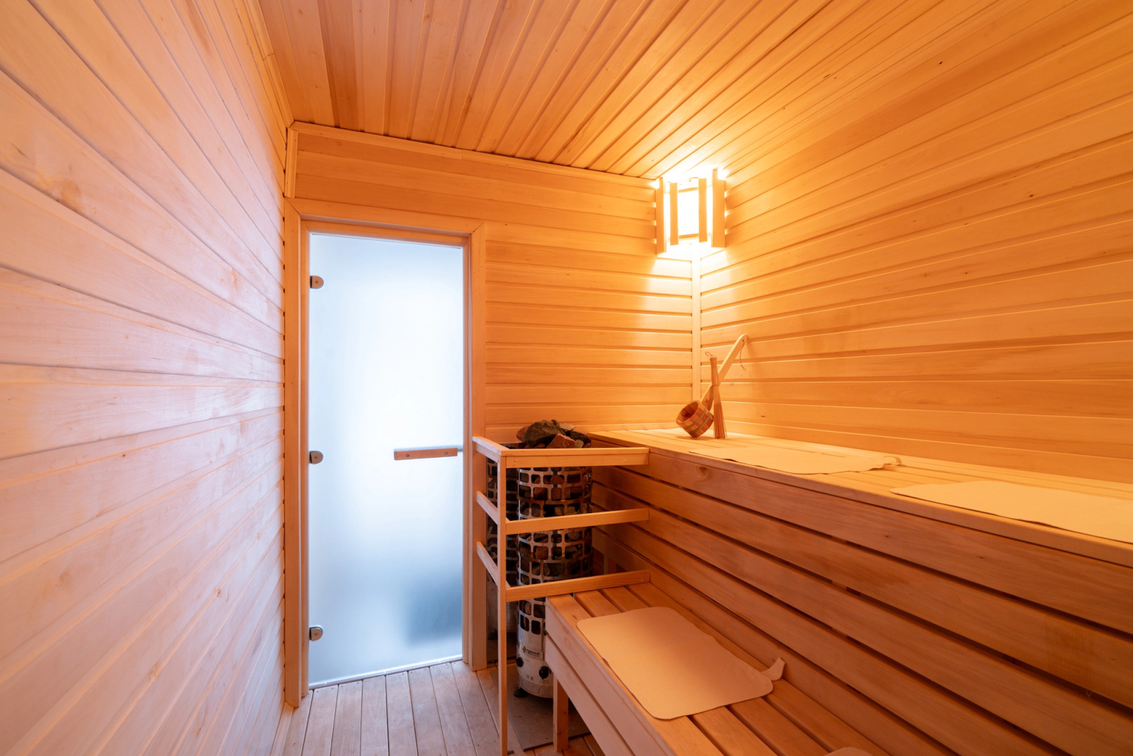 Частный дом У леса