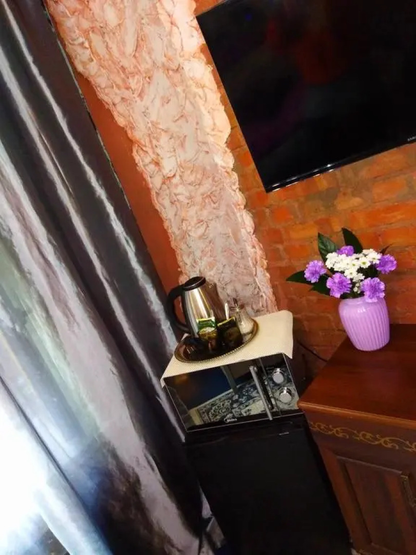 Меблированные комнаты At Home