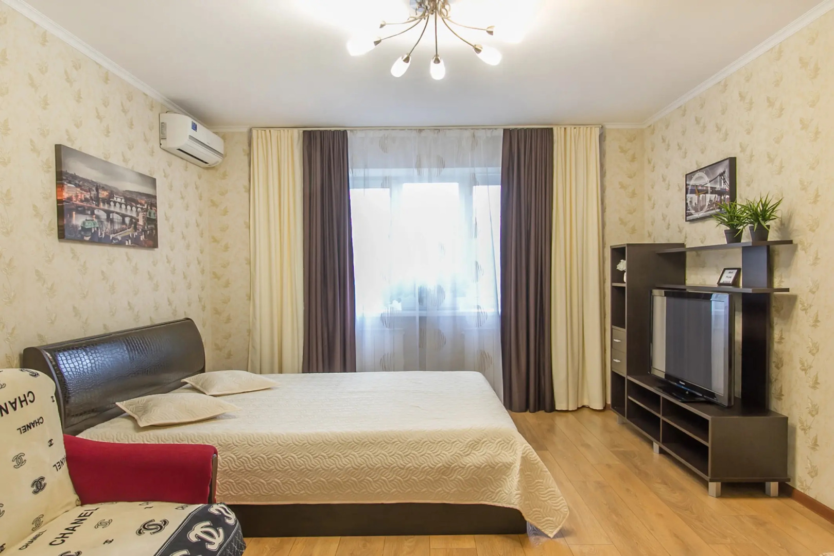 Апартаменты на Переверткина