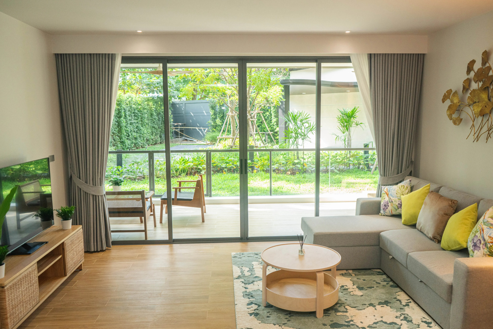 Апартаменты Laguna Beachside 2105