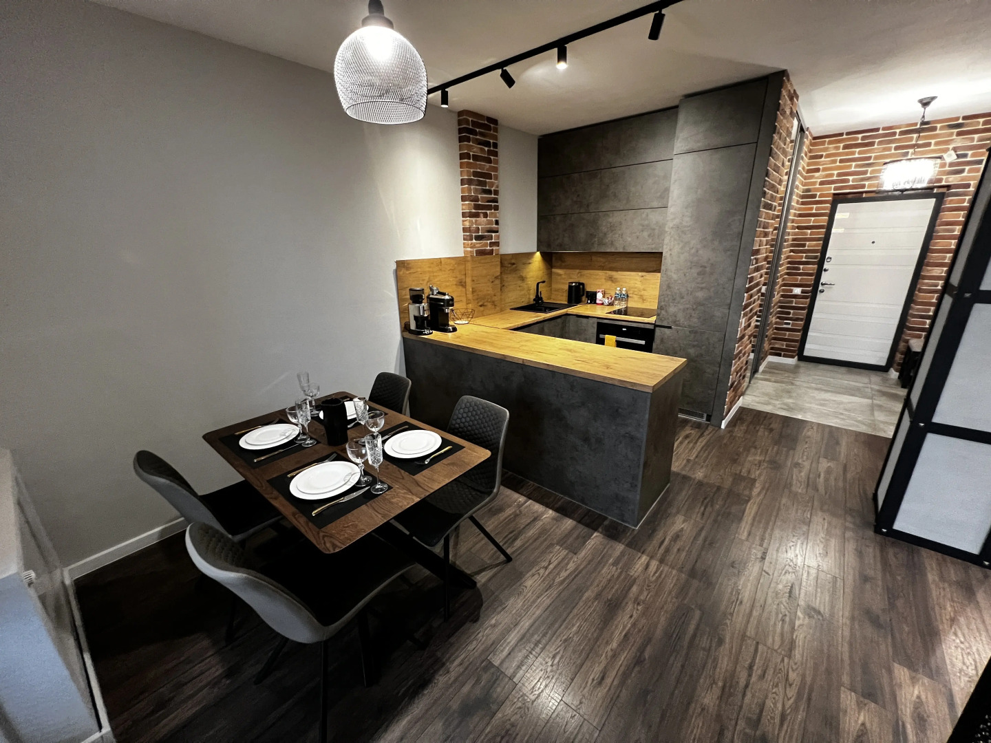 Апартаменты Loft Vibes