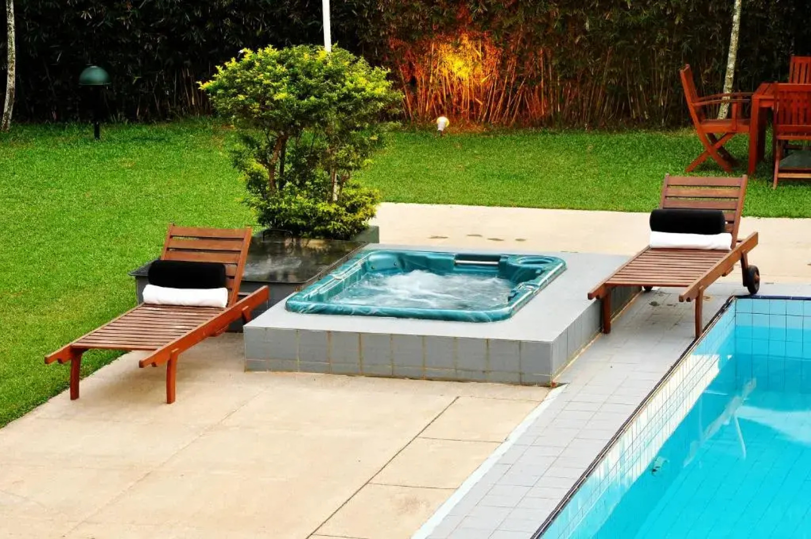 Отель Ramada by Wyndham Katunayake Colombo International Airport