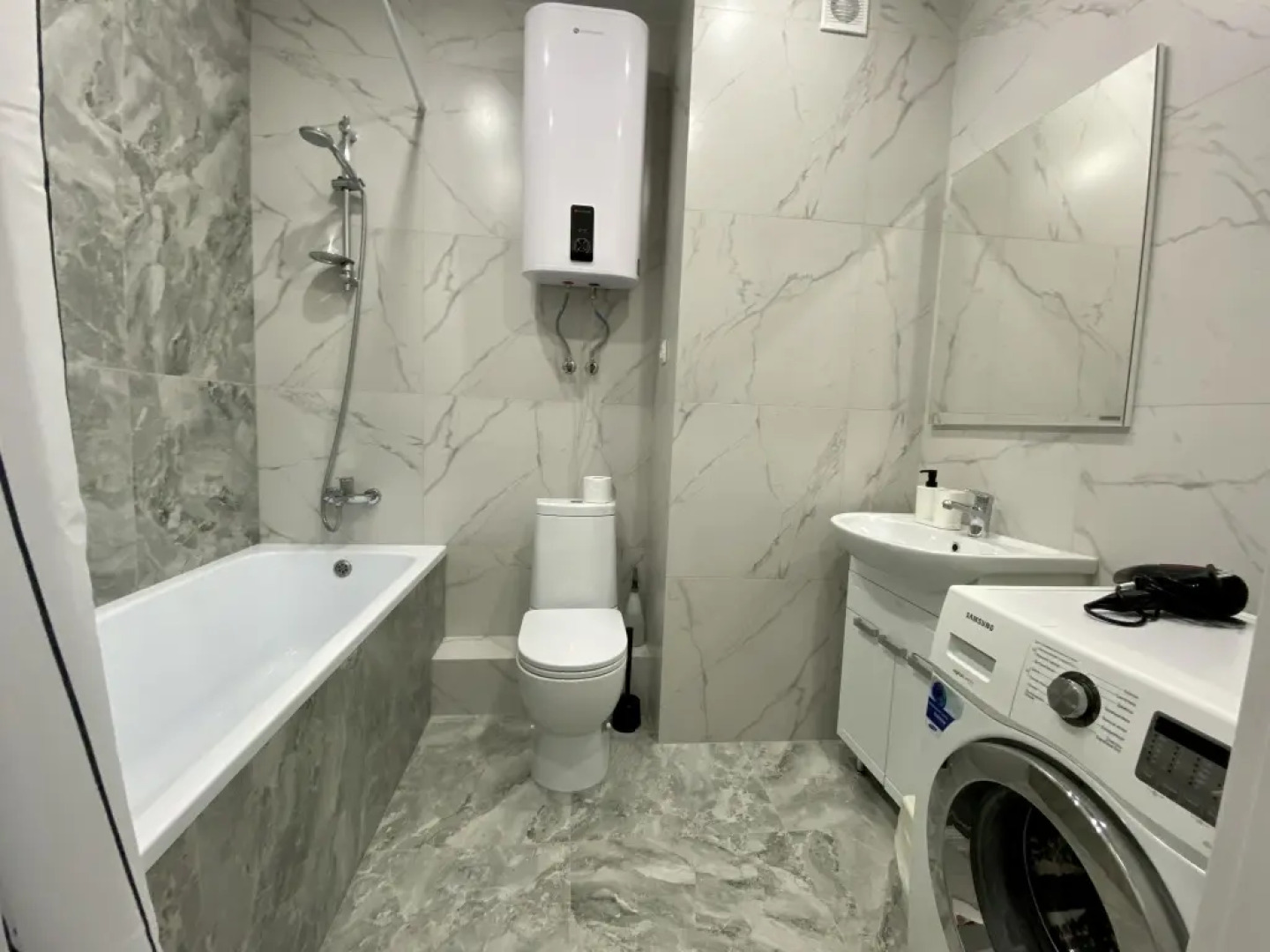 Апартаменты на Смолина, 61 (Green-room)