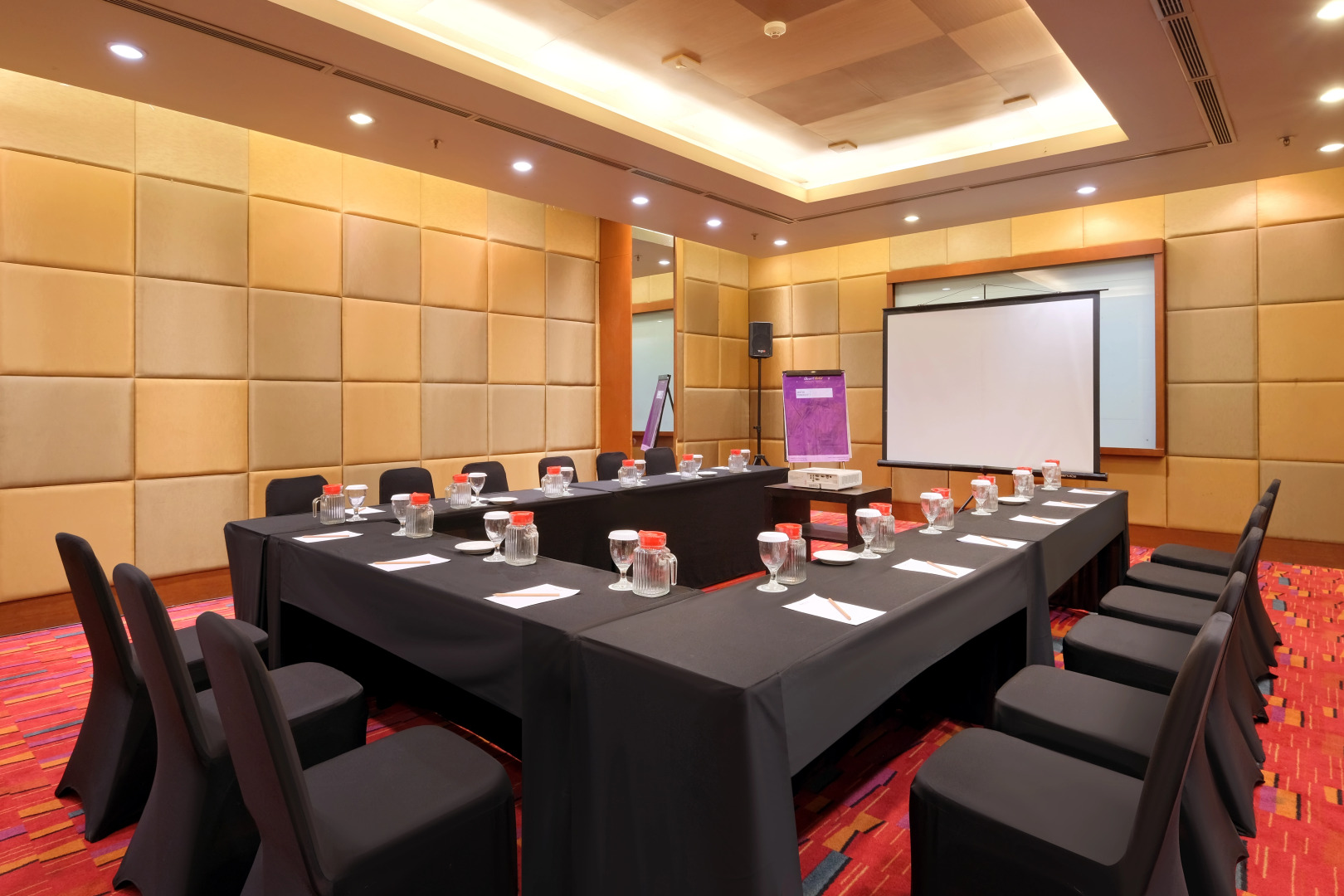 Quest Hotel Simpang Lima - Semarang