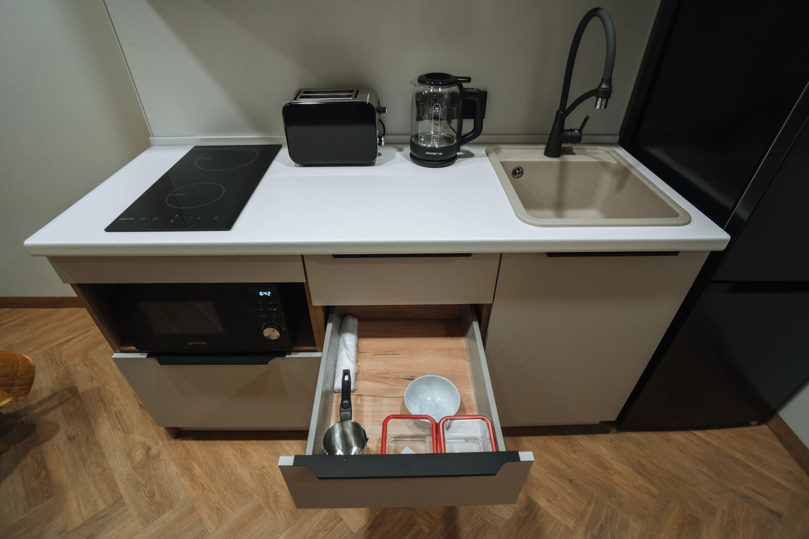 Апартаменты в Сочи центр Хосты с видом на море АК Горка