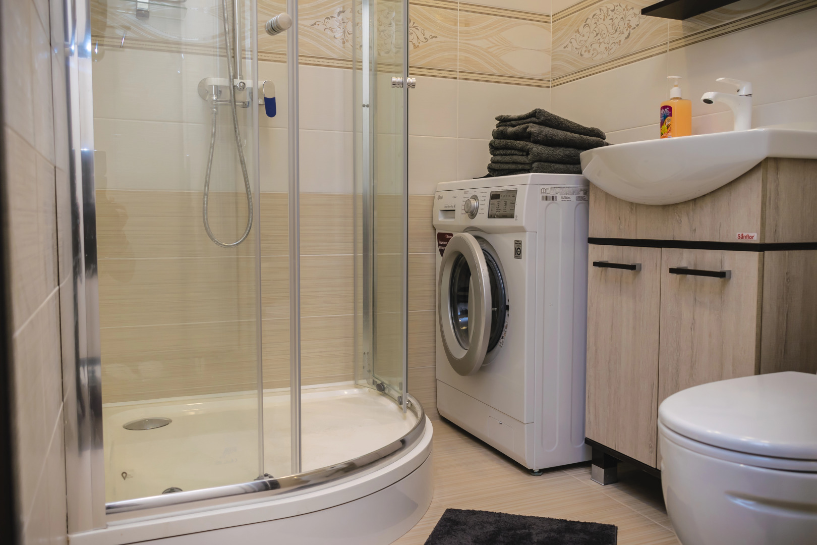 Апартаменты на Коминтерна 22