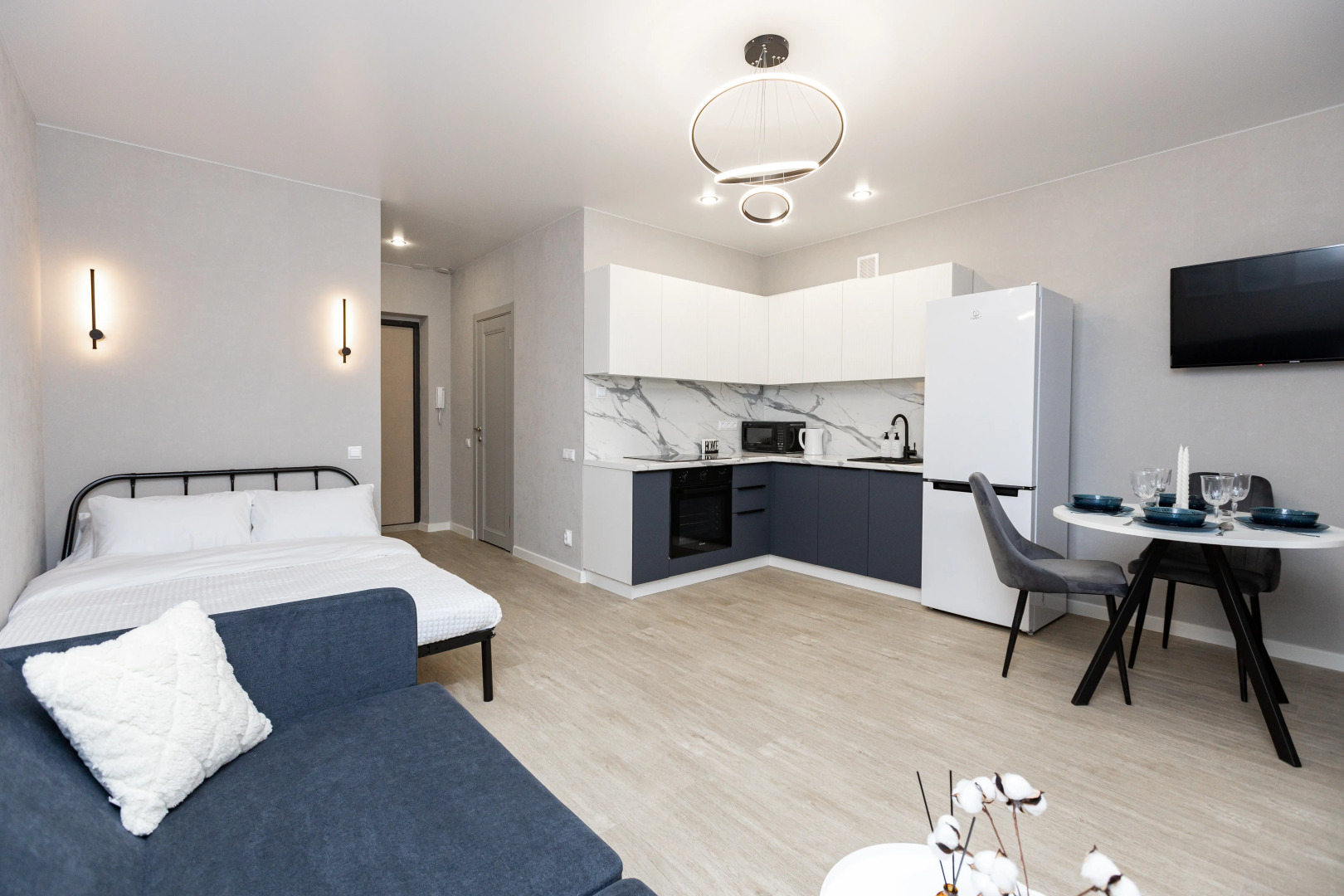 Квартира стильная студия рядом с метро Горки