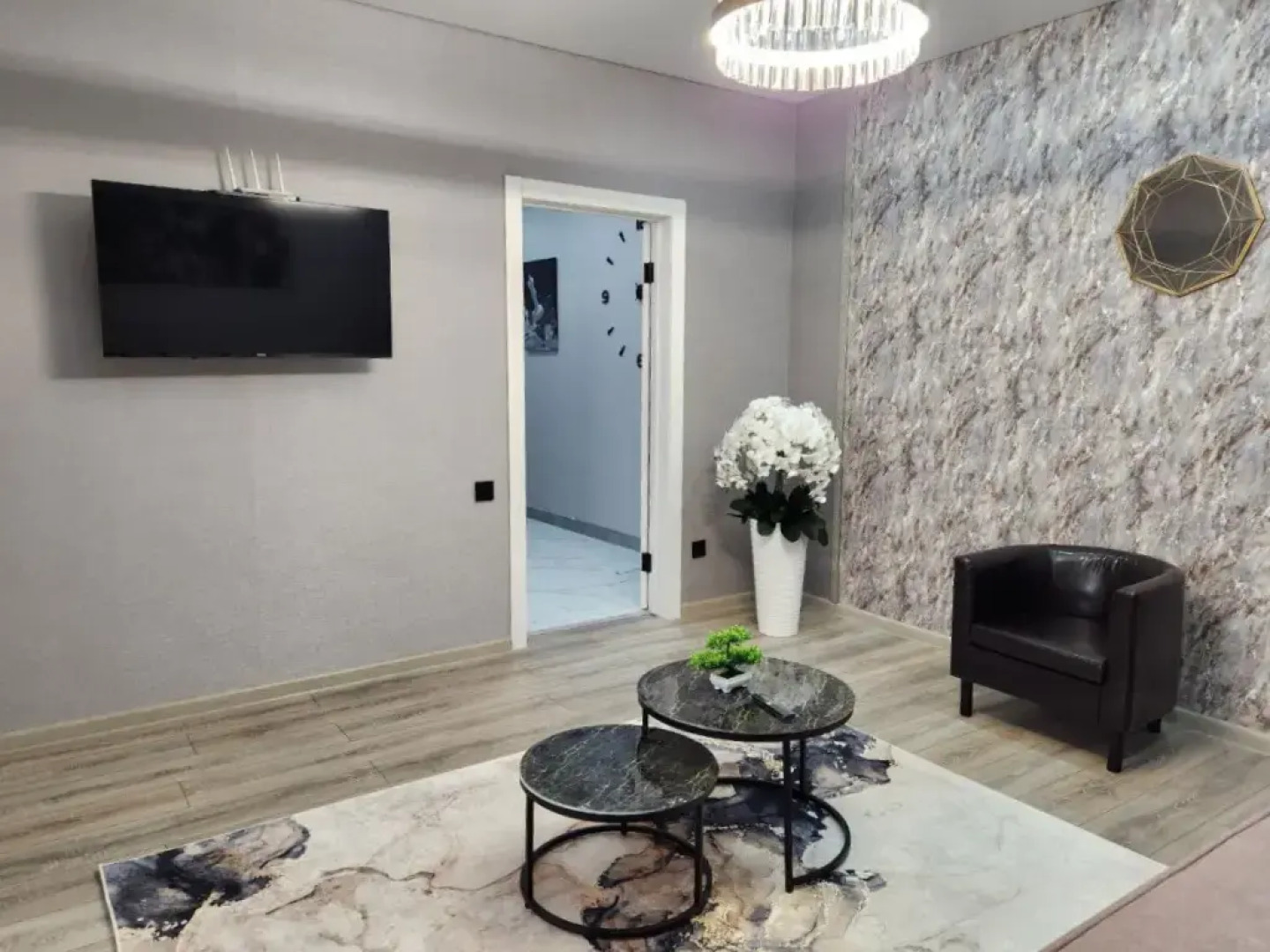 Апартаменты Люкс на Ромашке