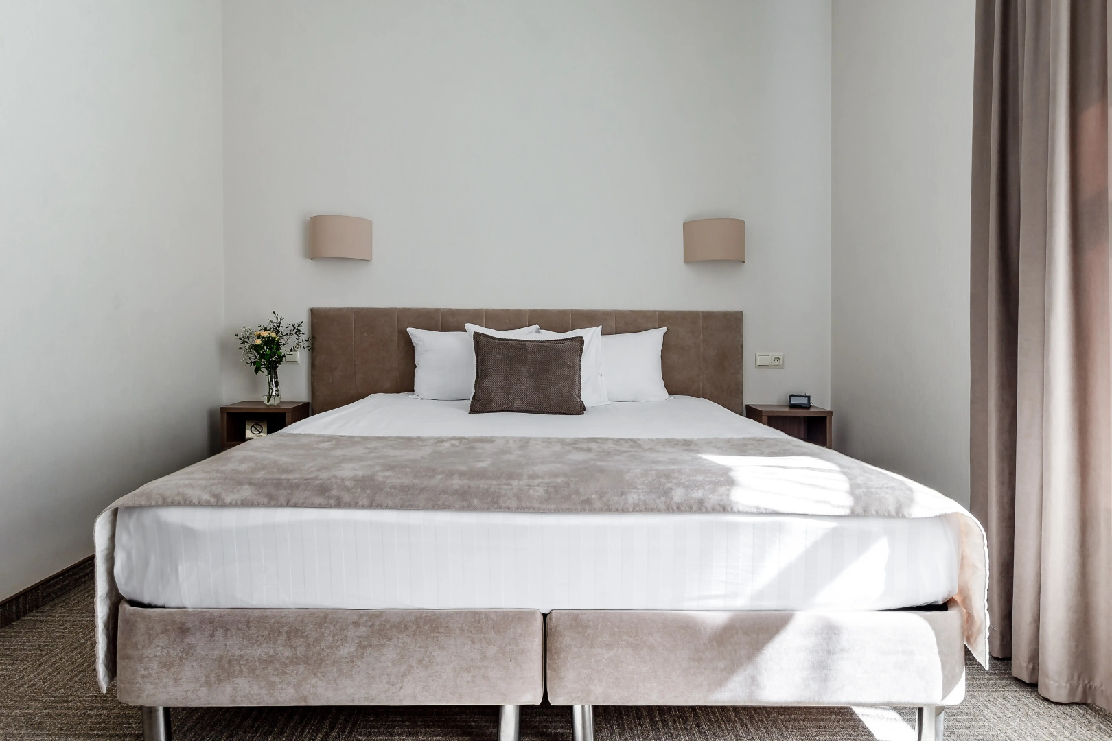 Отель Старый Дворик на Орловской