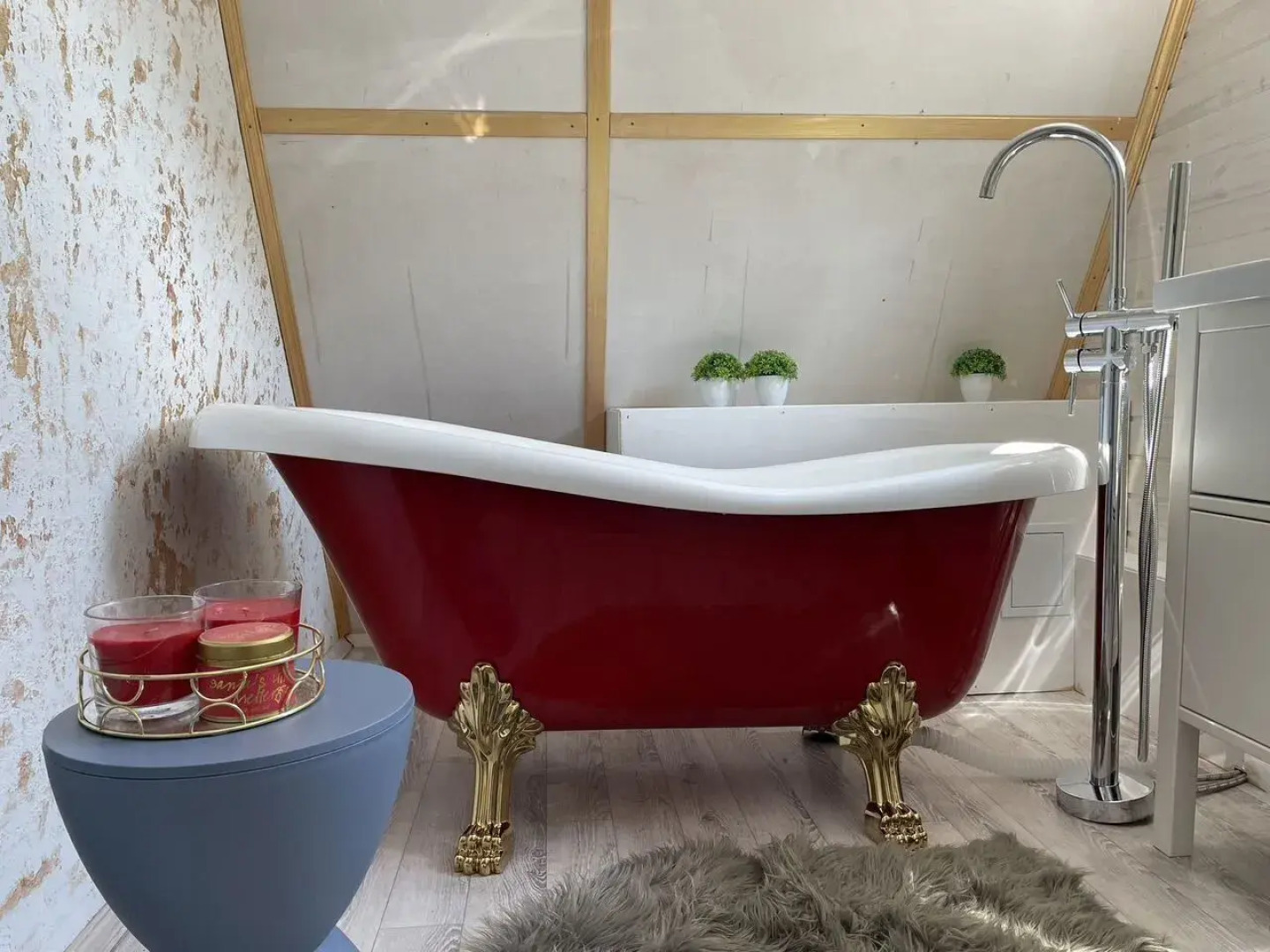 Частный дом А-фрeйм с баней и артезиaнским бaсceйном