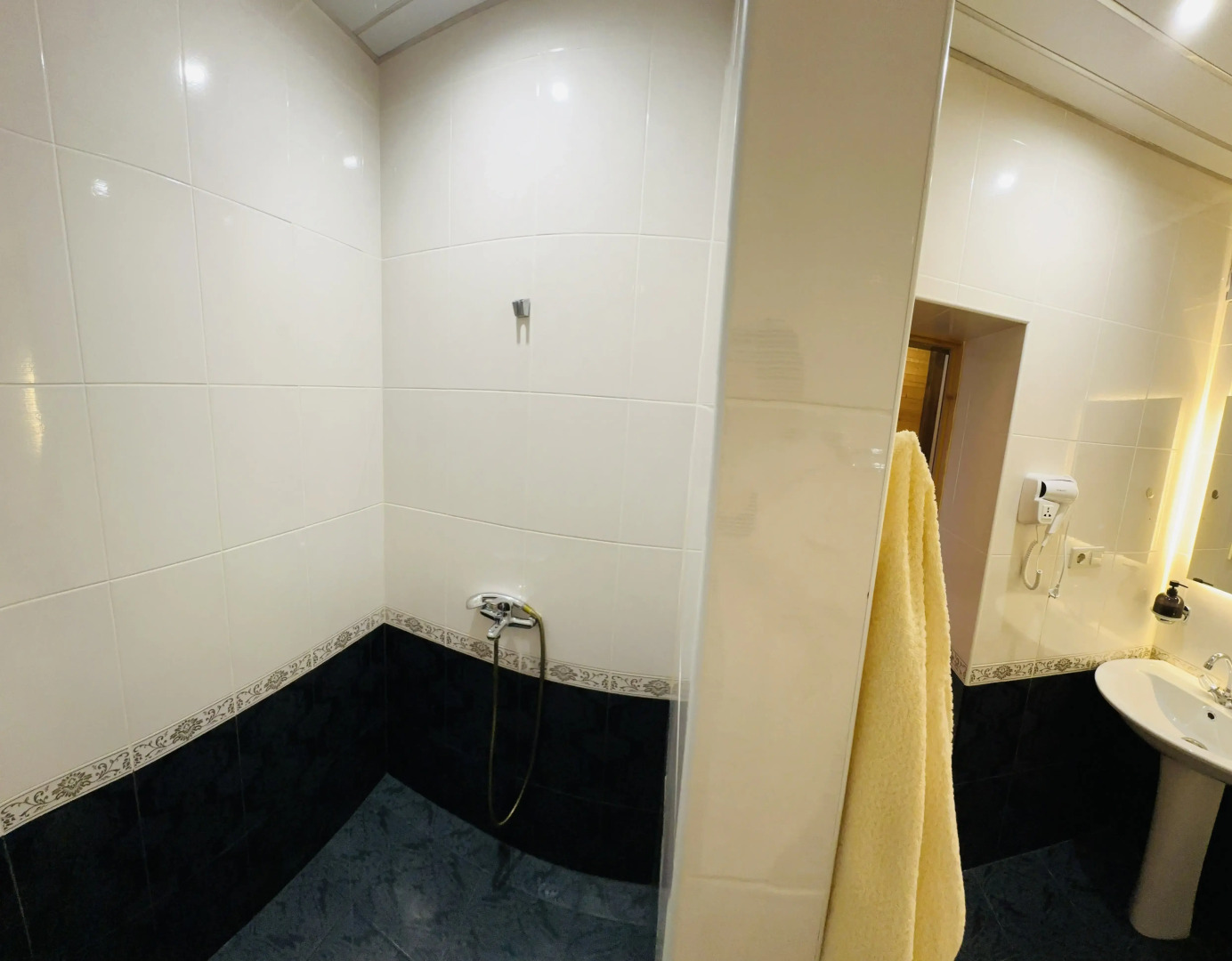 Квартира на Аланской, 25 "Трехкомнатные"