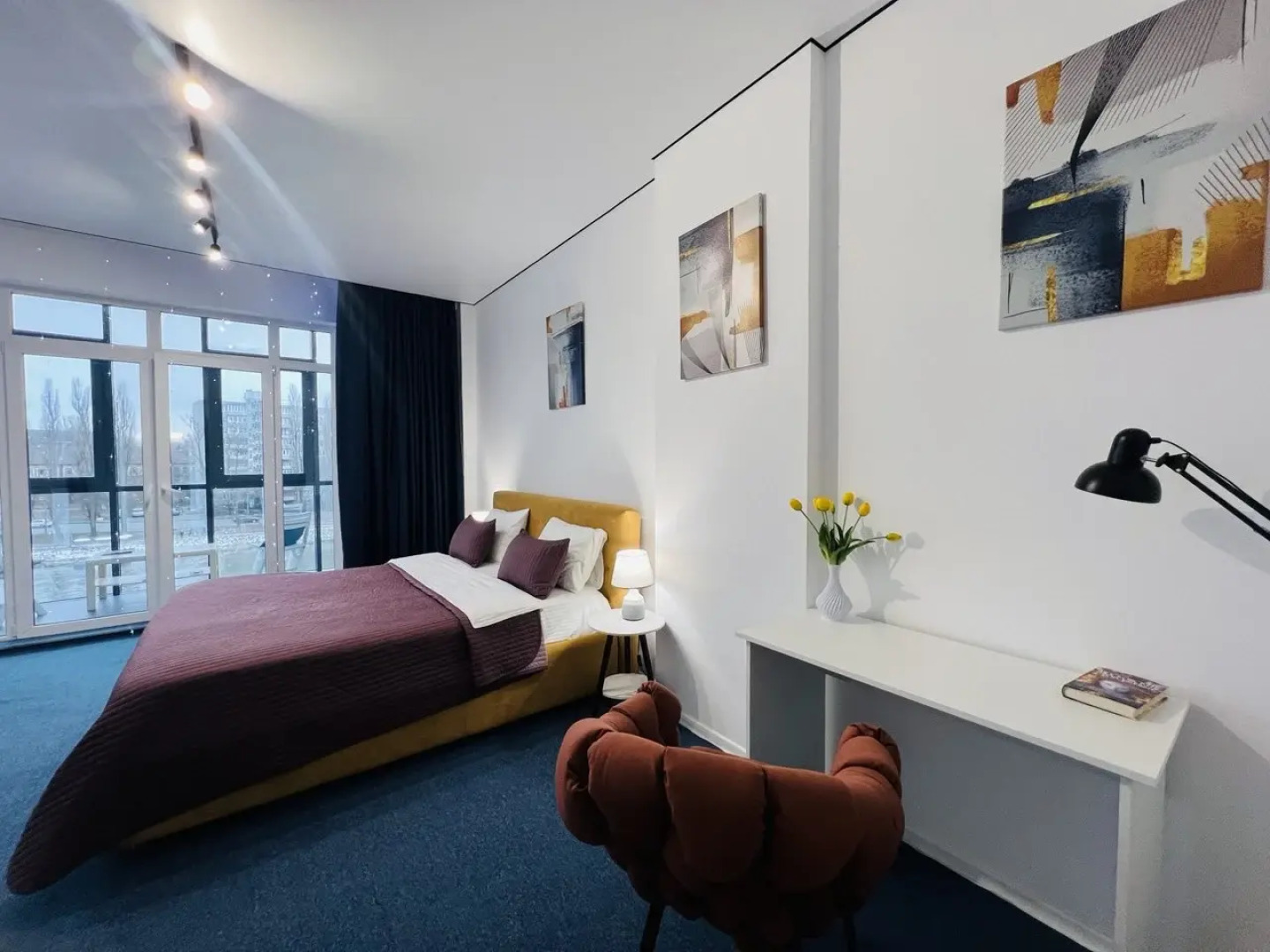 Квартира на Рыбной Деревне с видом на Преголя