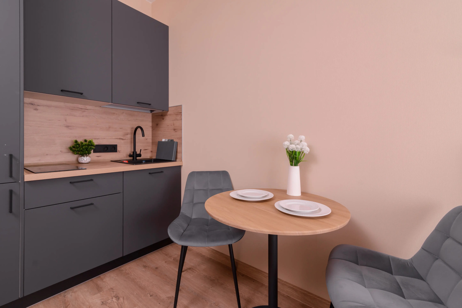 Квартира FolkFort Лесная Студия на Лобановском 9 Идеальна для Отдыха и Работы