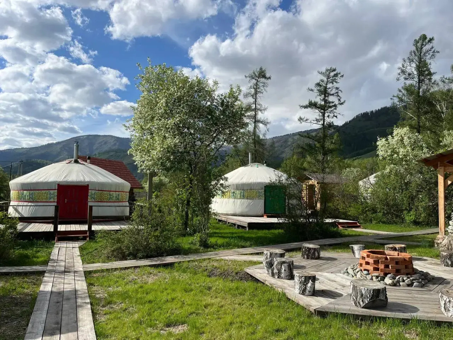 База отдыха Алтайская Роза