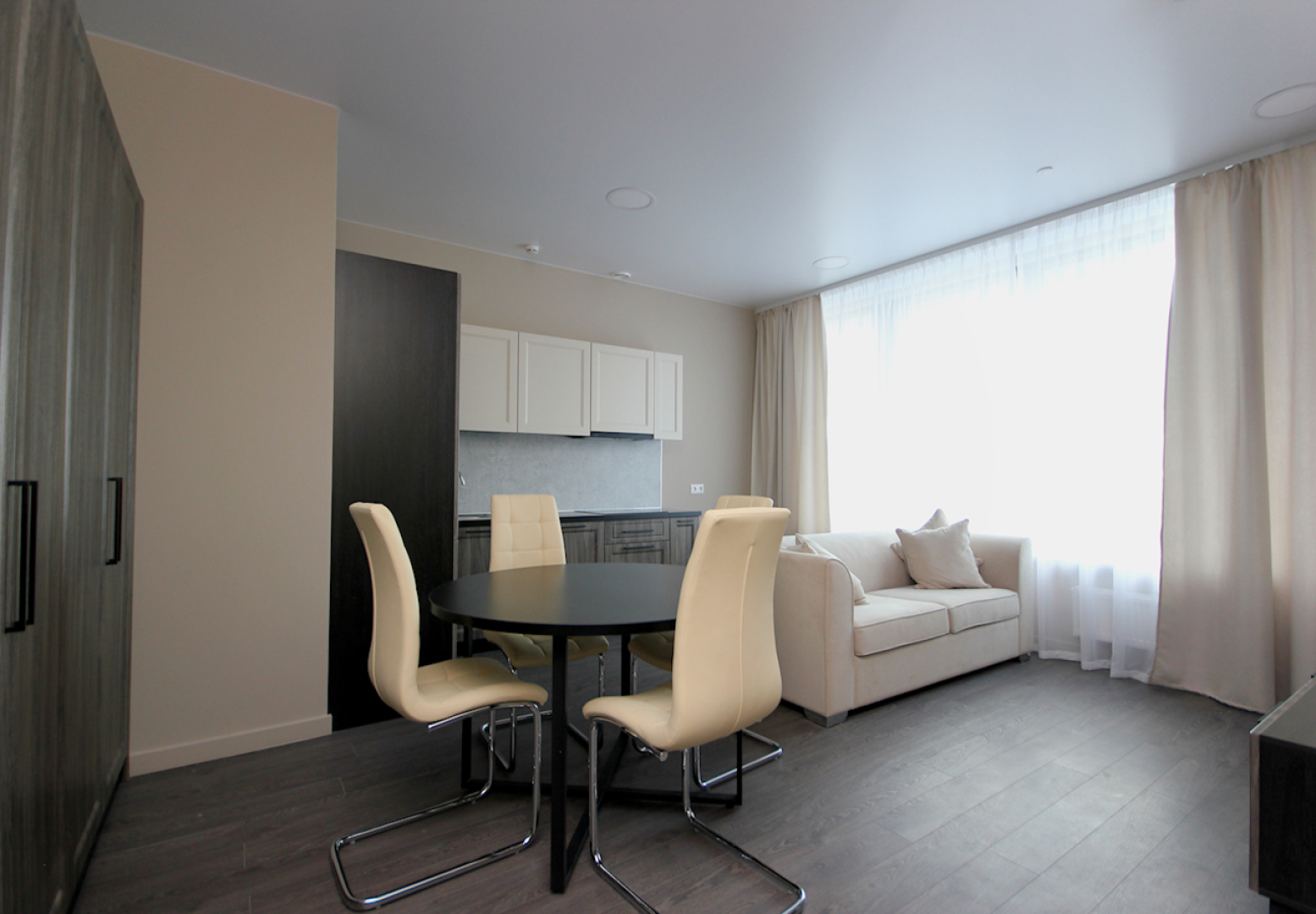 Апарт-отель Radius Central House by ОГНИ Rent