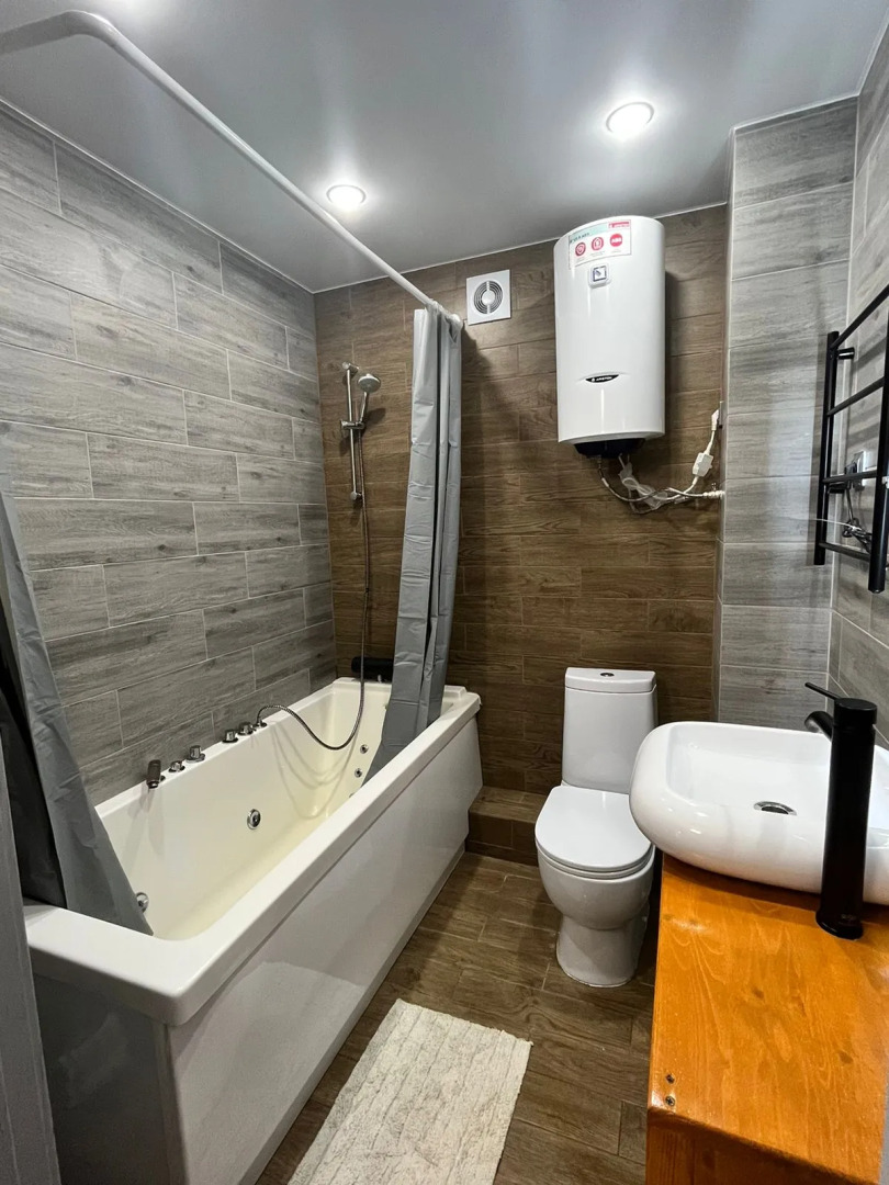 Квартира Люкс на Иртышской Набережной 13