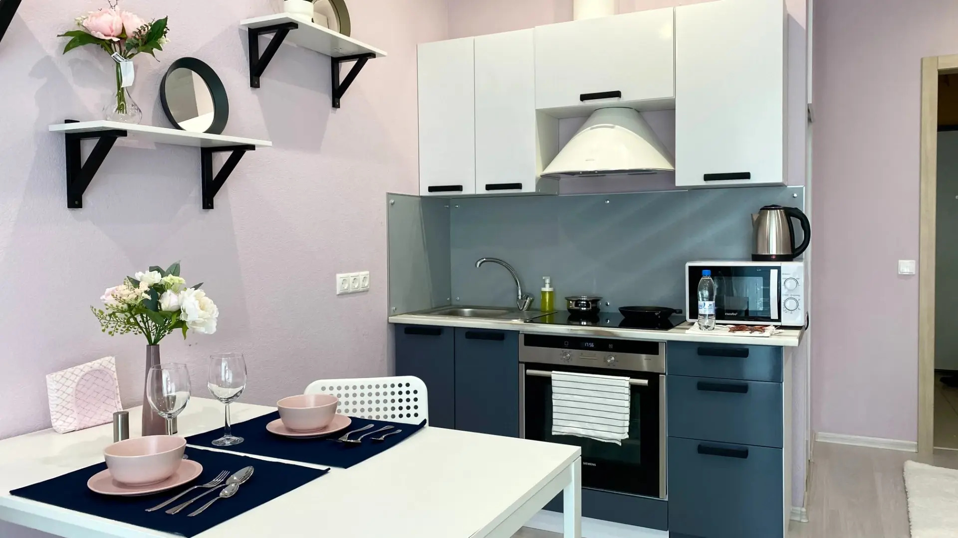 Апартаменты ТРЦ Планета на Нуреева