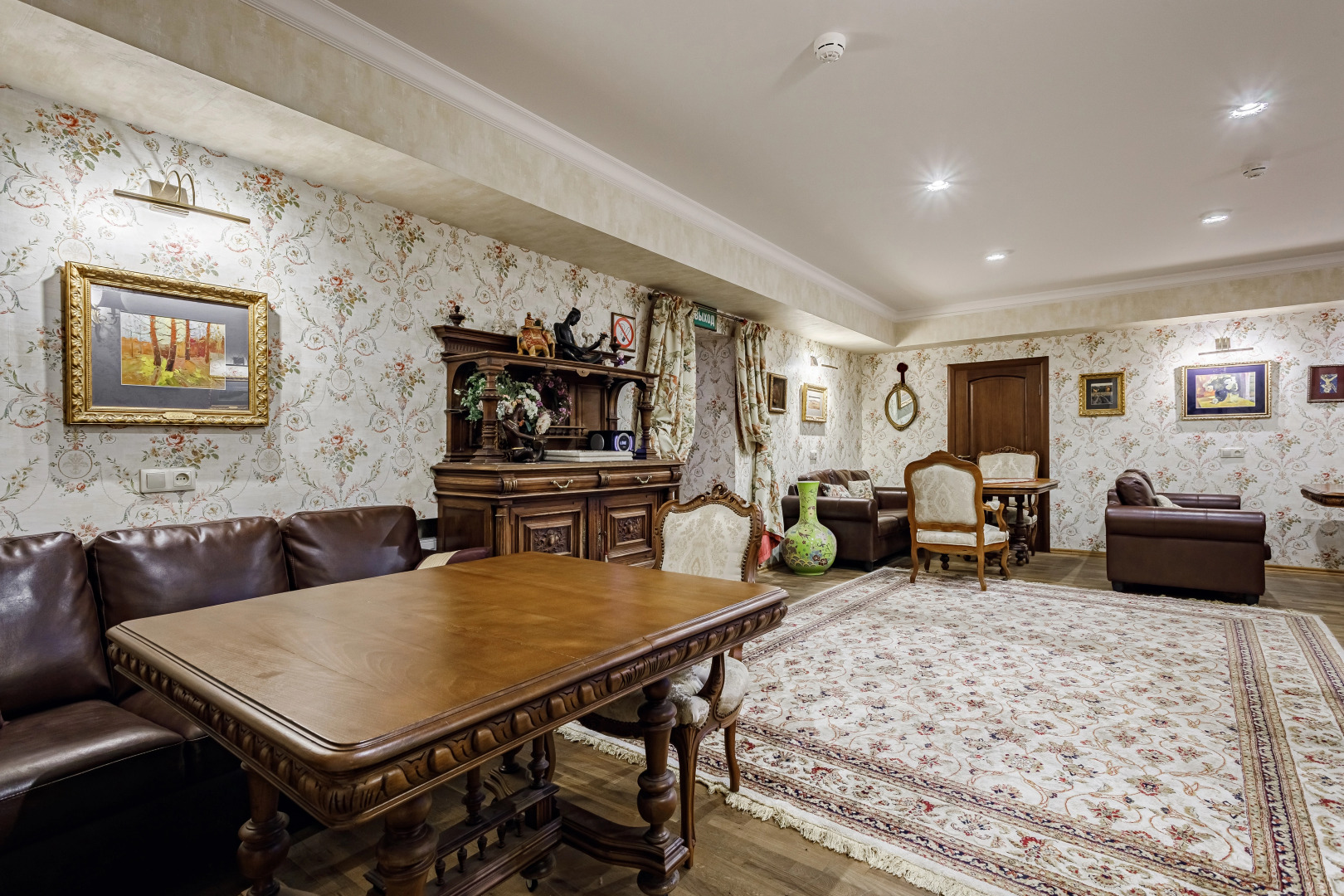 Отель Бристоль