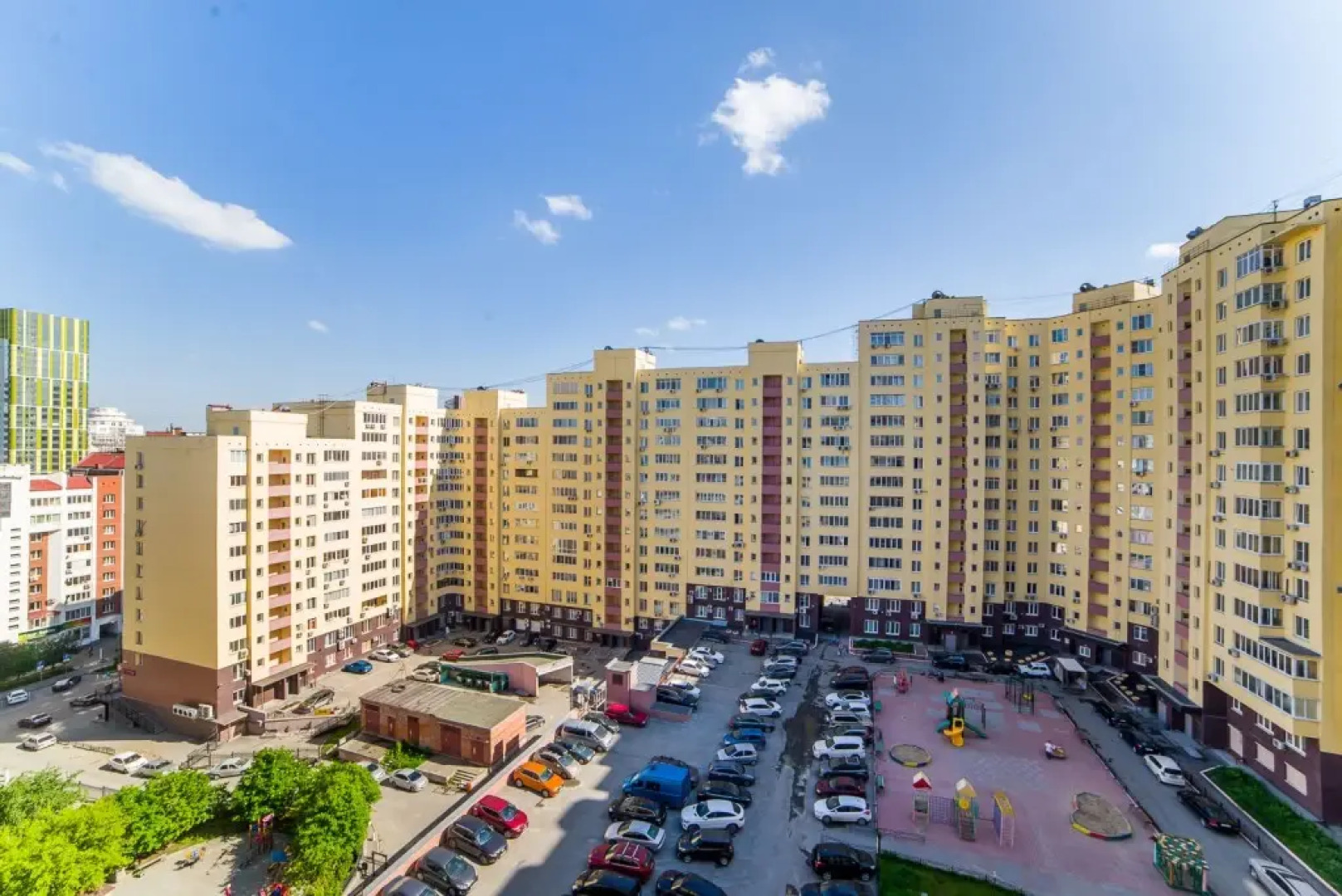 Апартаменты Двухкомнатные на Радищева 33