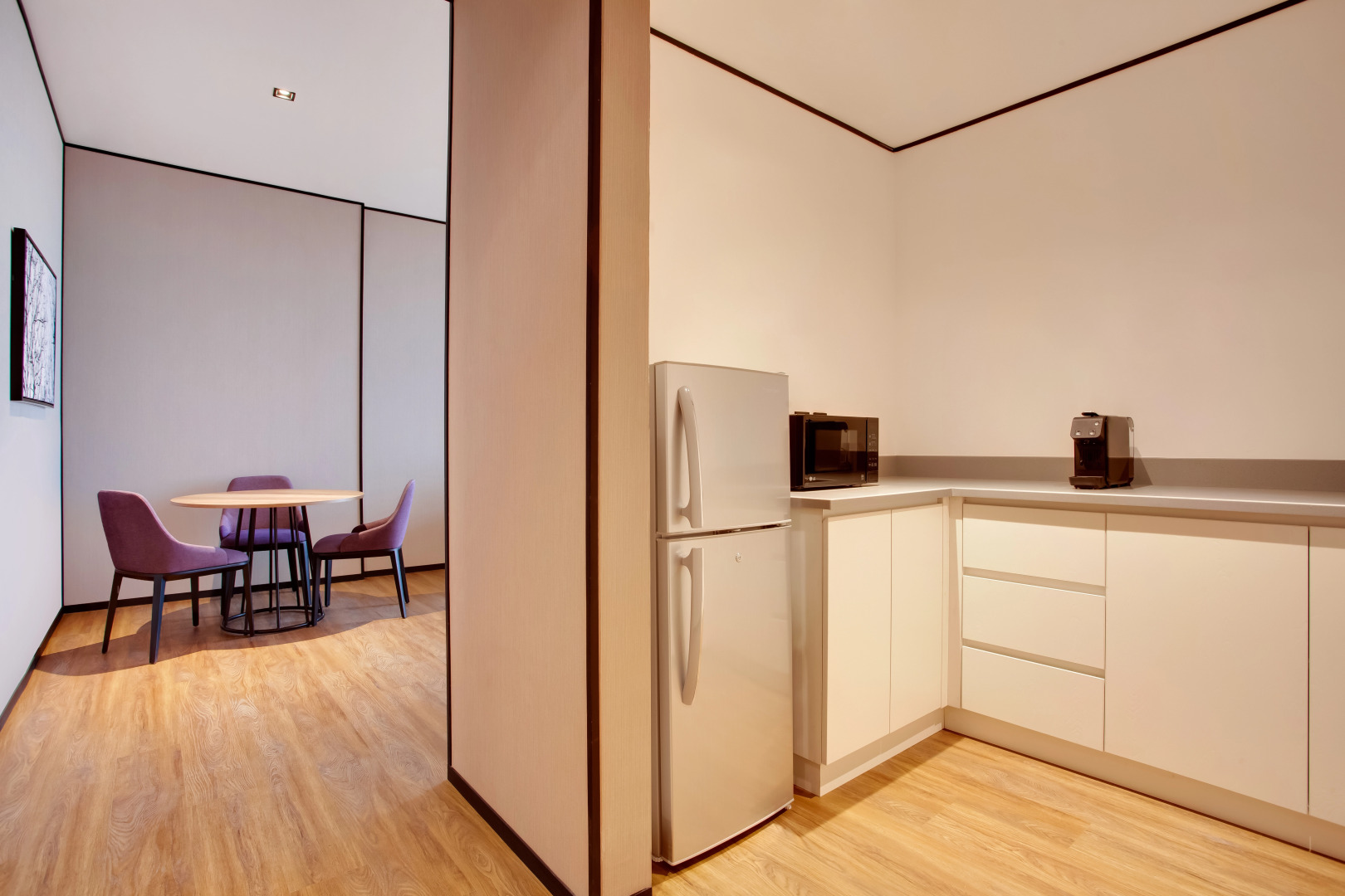 Отель Lemon Tree Hotel Jumeirah Dubai