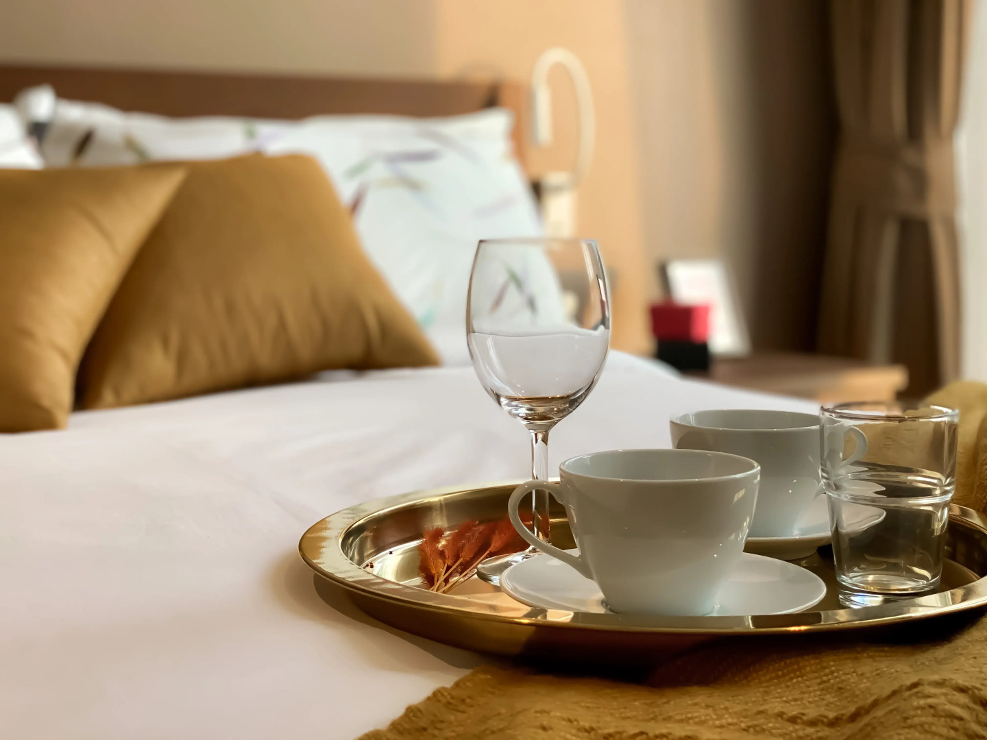 Апартаменты 2 спальни с видом на озеро в шаге от моря