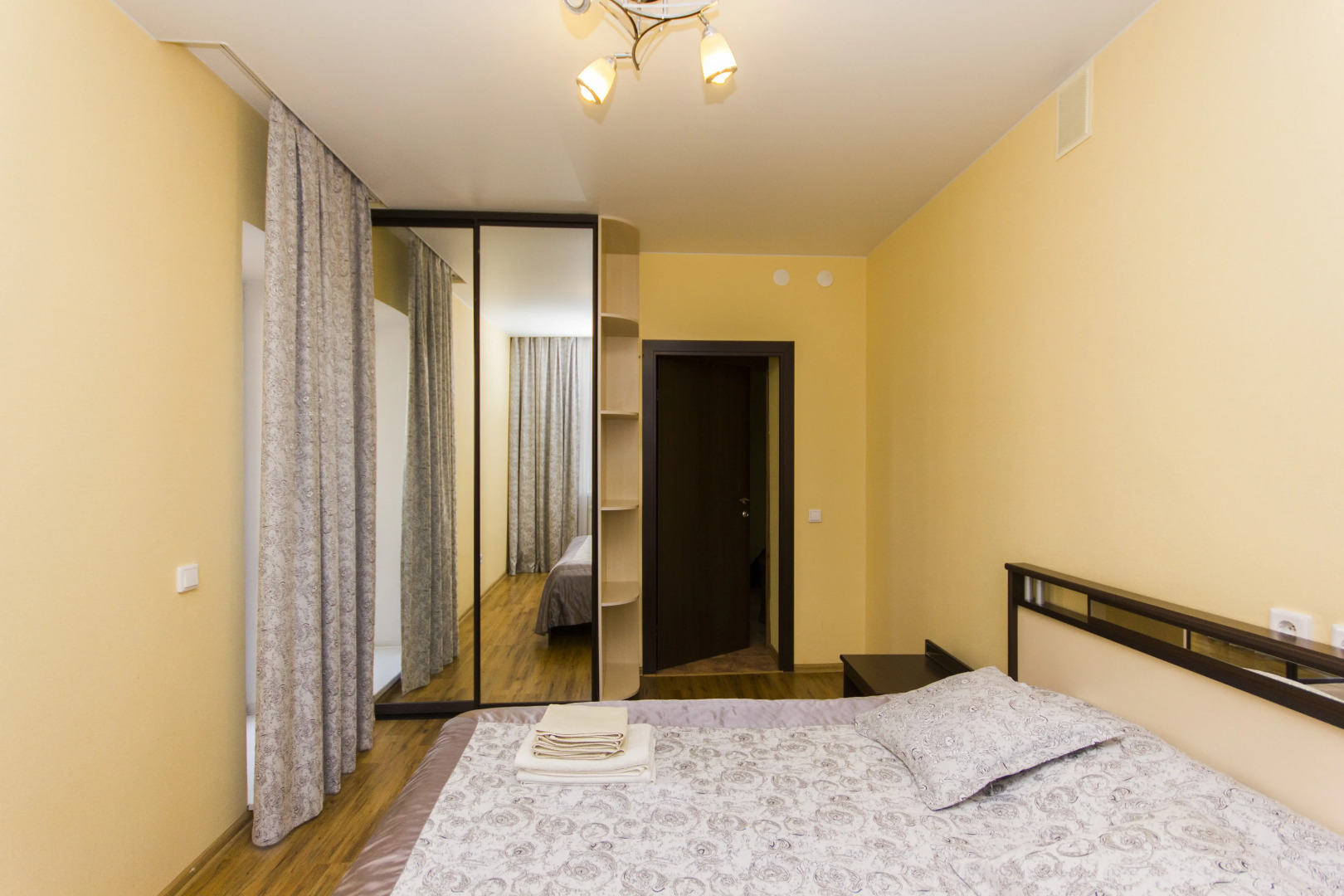 Апартаменты №401 у ДЦ Семен Дежнев