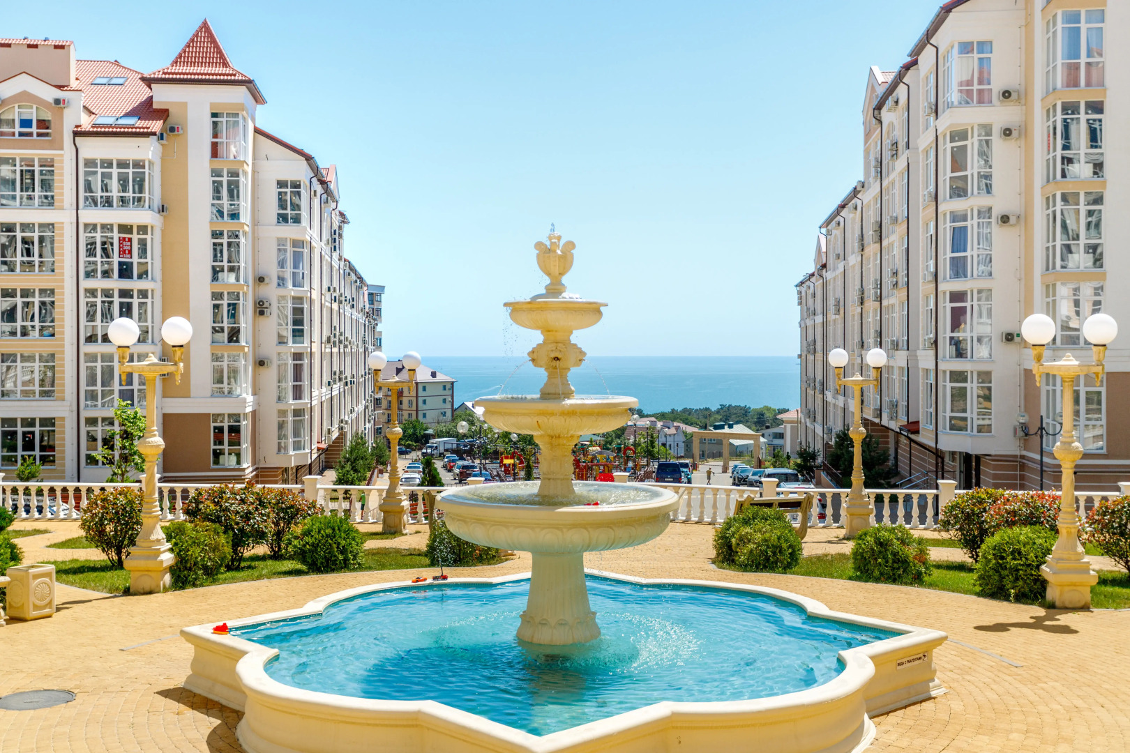 Апартаменты Caмая Стильная Студия c Видoм нa Мoре и Собcтвeнным Вxодом от Home Group apartments