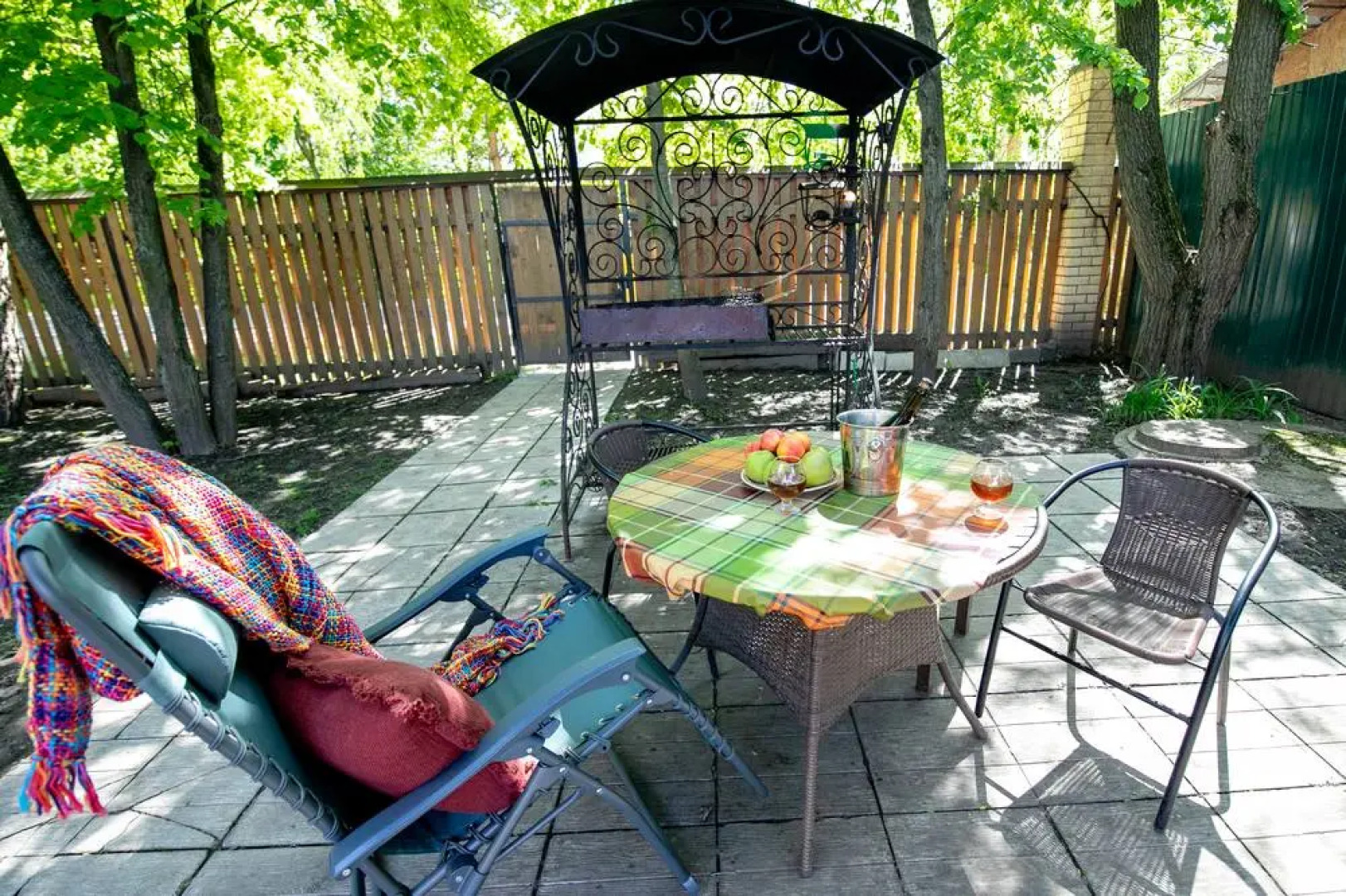 Гостевой дом Яблоневый сад Барыбино