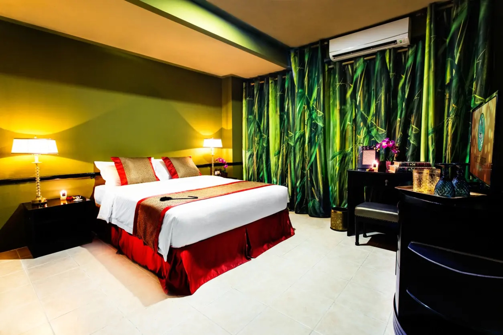 Отель Pleasure Harbour Boutique