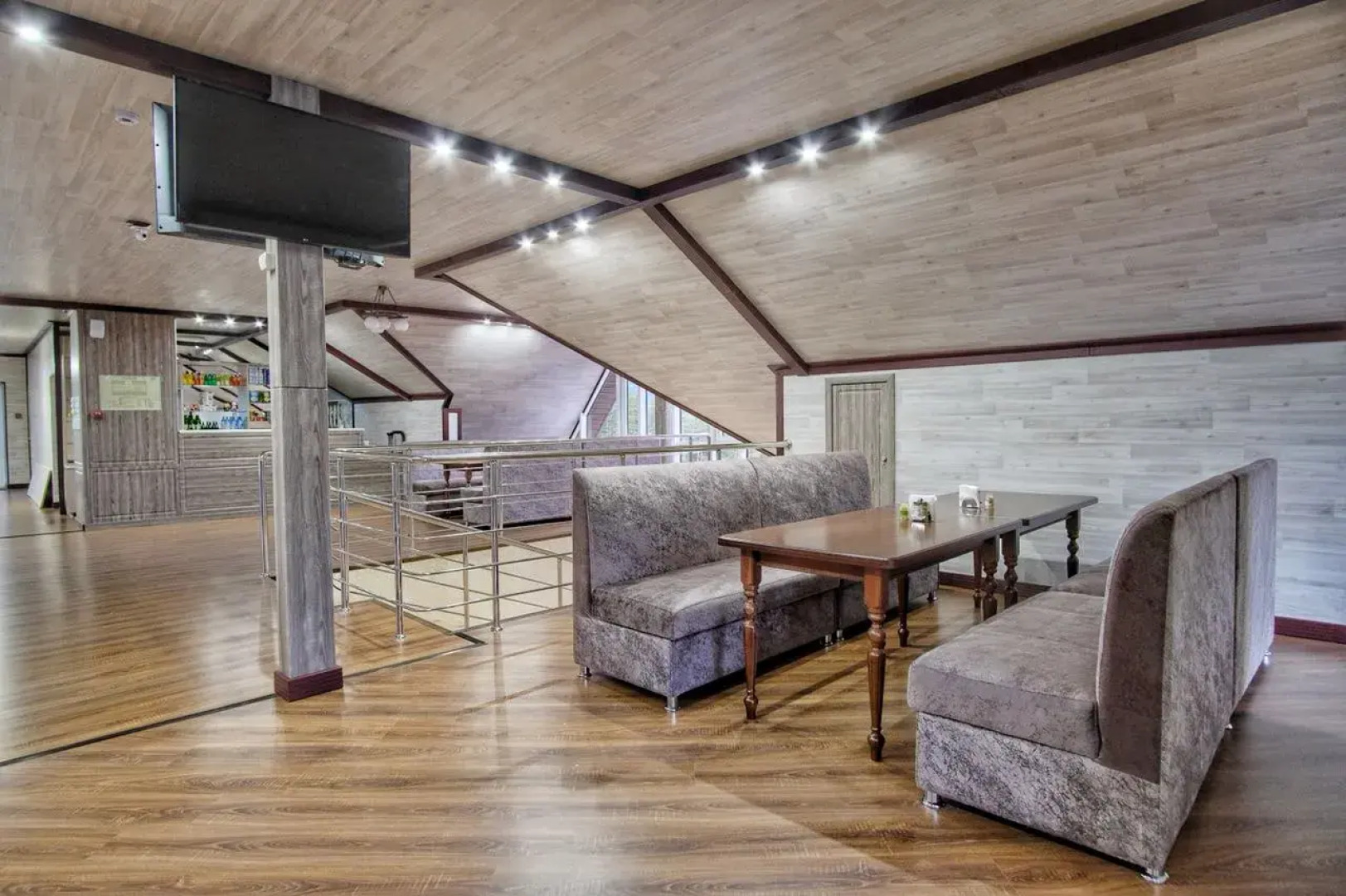 Отель Кавказ