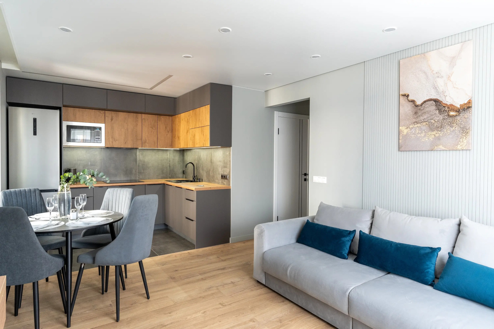 Апартаменты PtzHome евро-2 Grey2