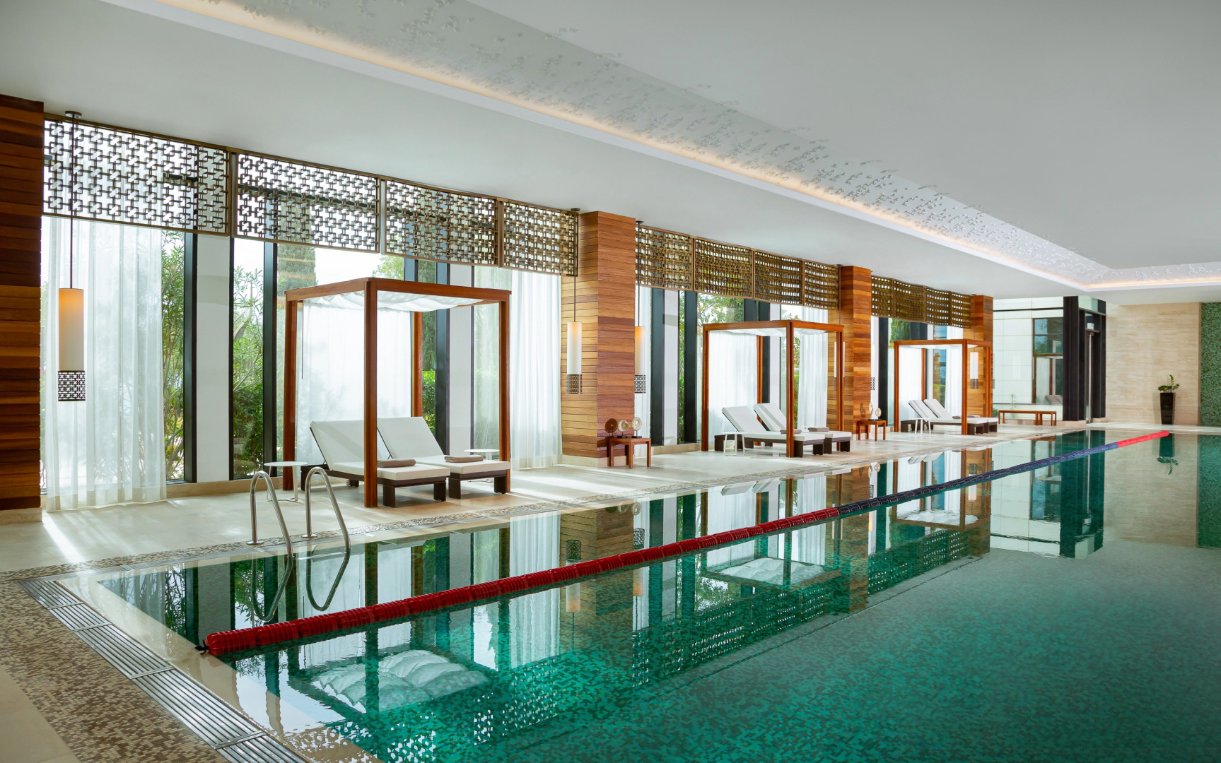 Отель Baku Marriott Hotel Boulevard