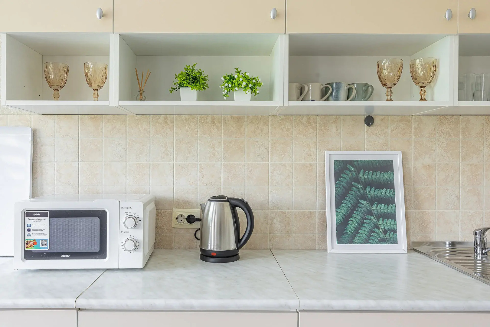 Квартира Студия с Огромной Парковочной зоной в 10 Мин.езды от Центра