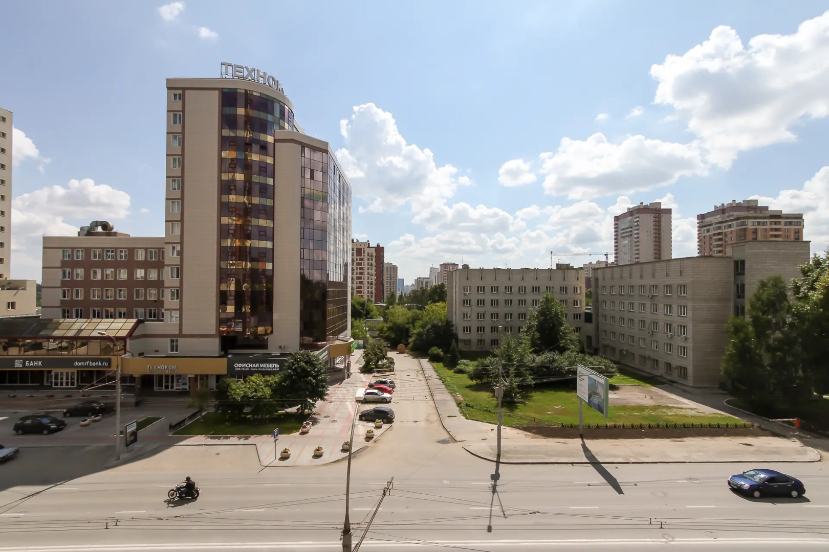 Апартаменты Фрунзе 49/2 этаж 5