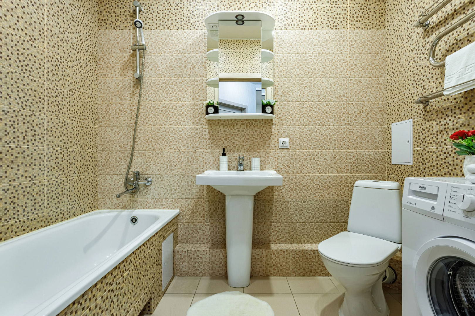 Апартаменты на Красной 176