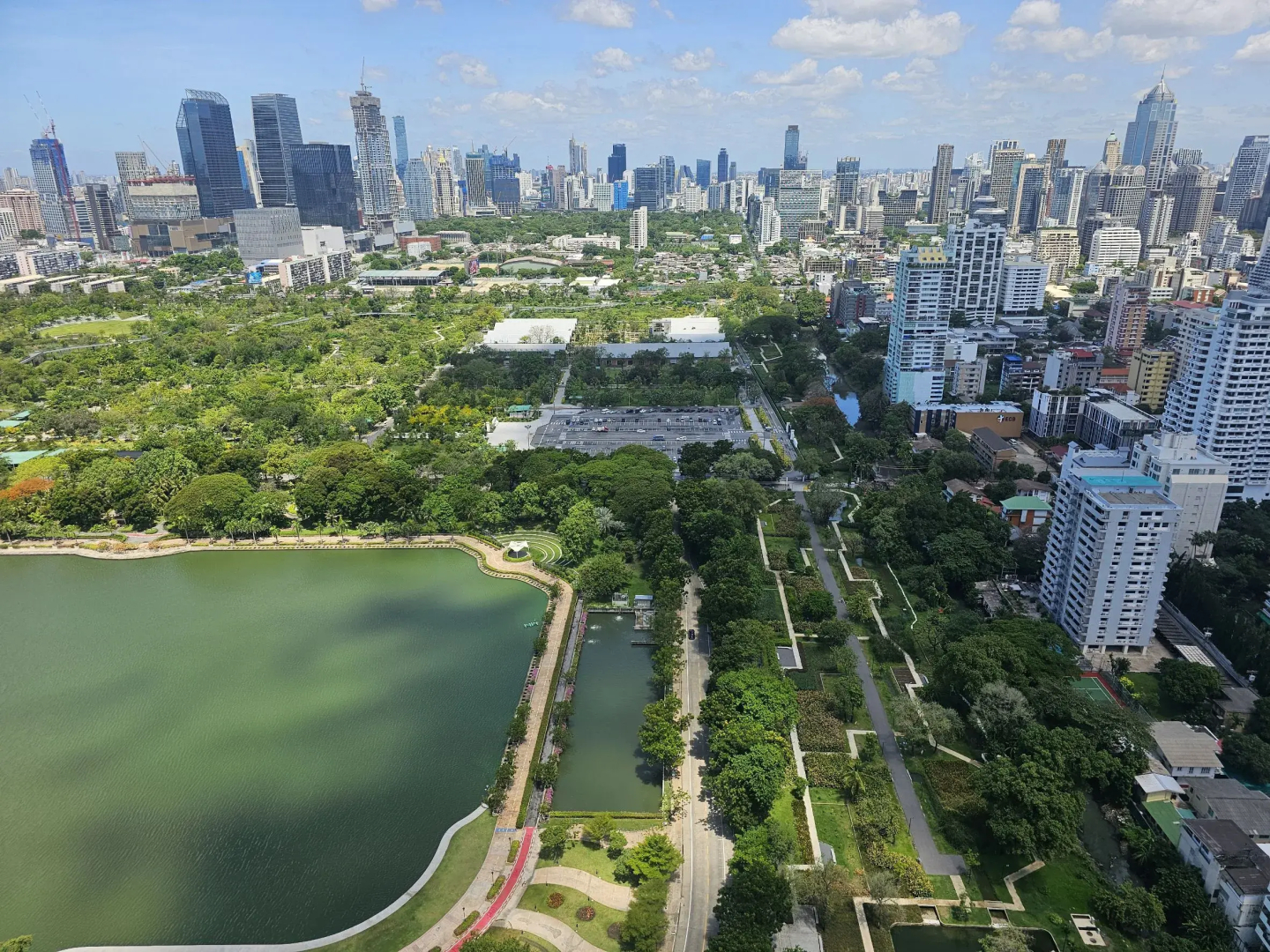 Отель Column Bangkok Hotel