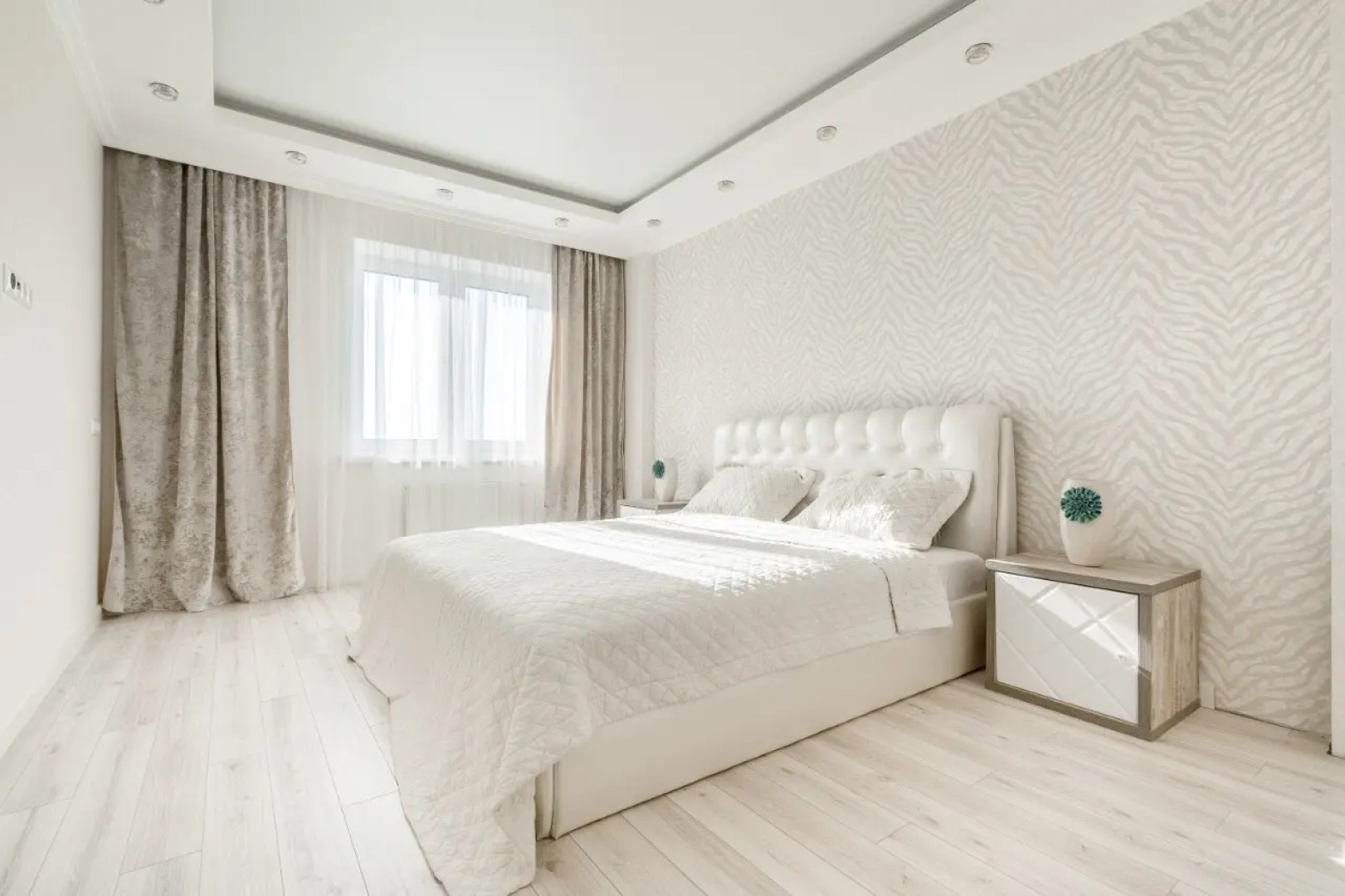 Апартаменты 4 комнатные Немига 6 Центр!