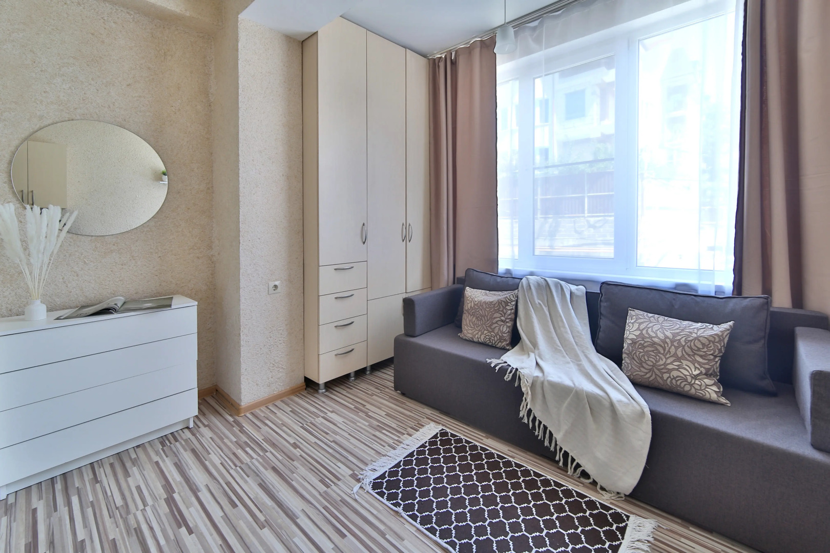 Апартаменты MyhomeYourhome на Молодогвардейской 2\5Б