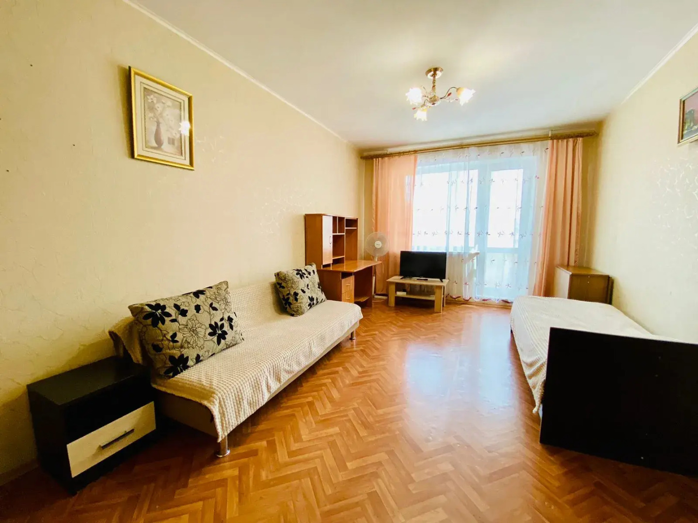 Апартаменты Бульвар Энтузиастов 2 Б