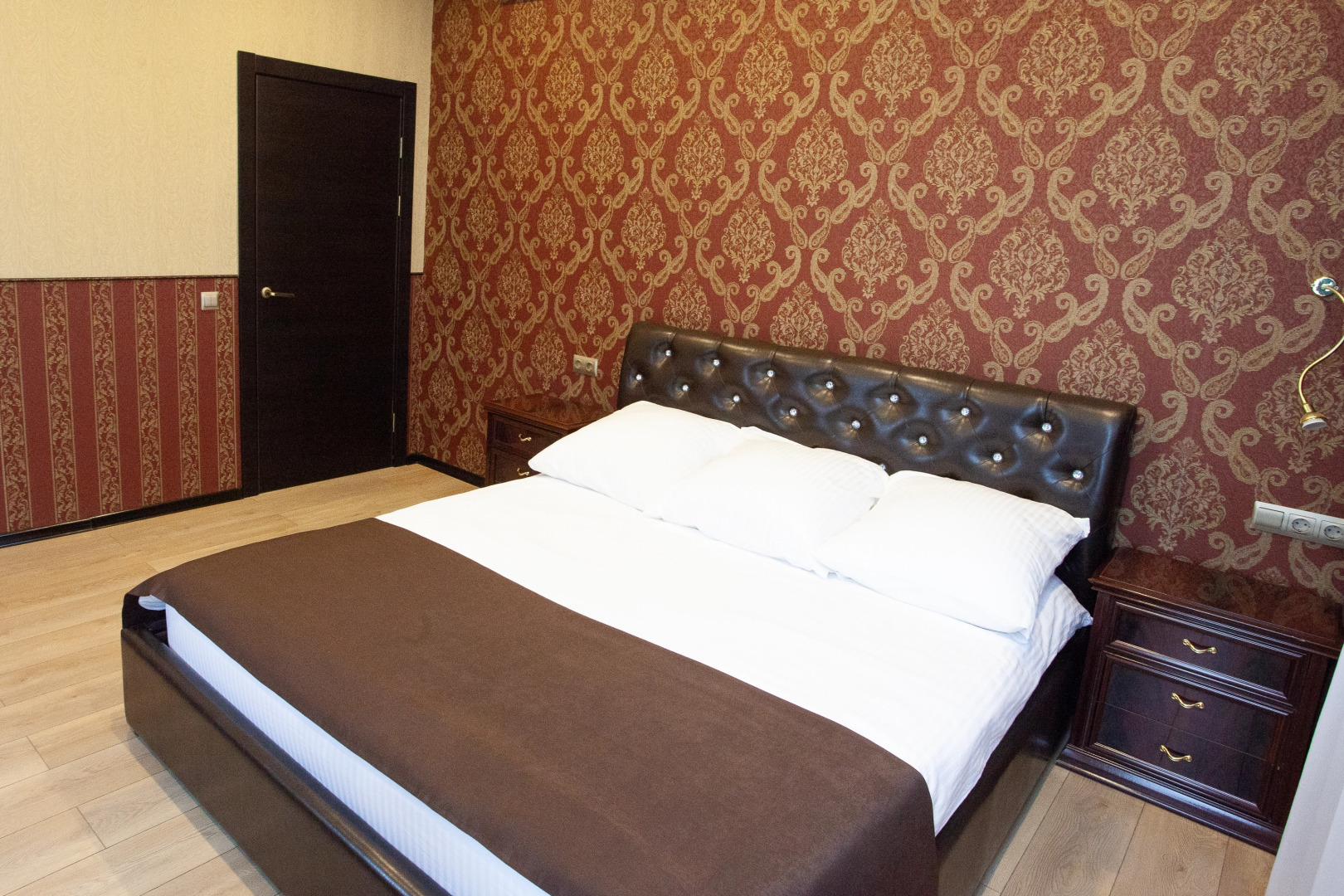 Отель Чкалов